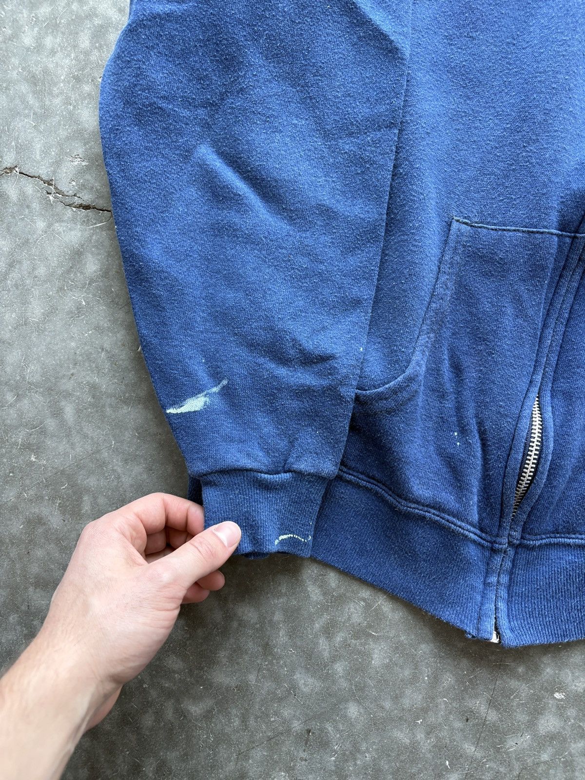 Vintage Vintage 80s Faded Blue Zip Up Hoodie Boxy Fit Size US M / EU 48-50 / 2 - 4 Thumbnail