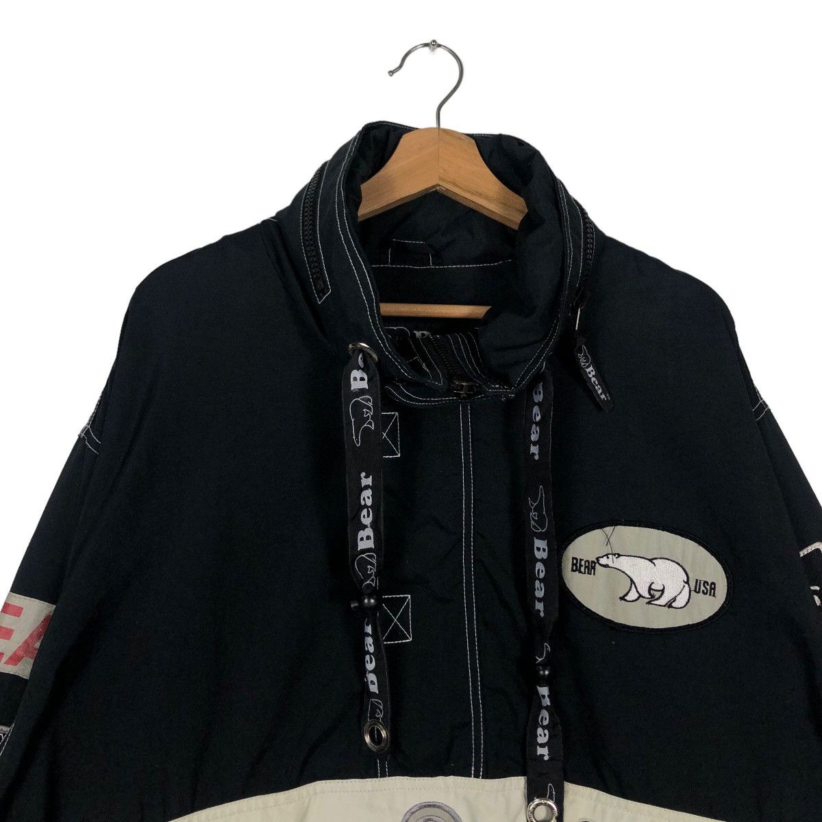 Japanese Brand 🔥90’s Oversized Ski Jacket Bear Hunting Survival Design Size US L / EU 52-54 / 3 - 2 Thumbnail