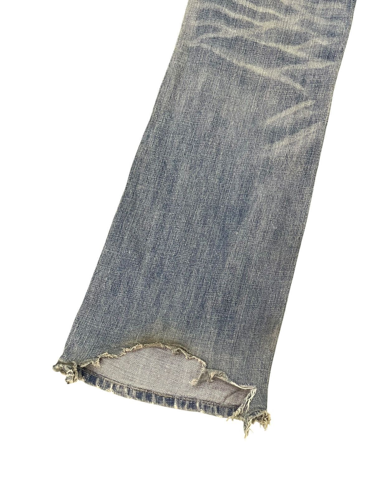 Paul Smith Flare Jeans R Newbold Paul Smith Faded Distres Boot Cut 1🟦9 Size US 32 / EU 48 - 12 Thumbnail