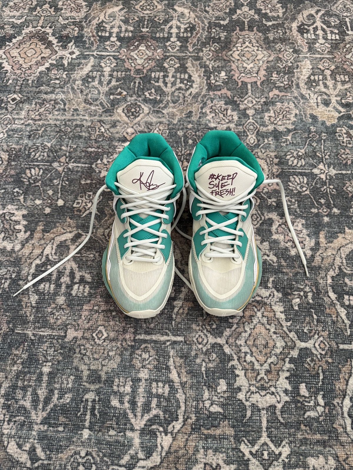Nike Nike Kyrie x Sue Bird Infinity Size US 10 / EU 43 - 1 Thumbnail