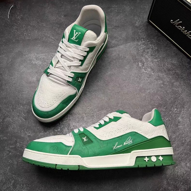 Louis Vuitton Louis Vuitton TRAINER White and Green Full Print Relief sh Size US 12 / EU 45 - 4 Thumbnail