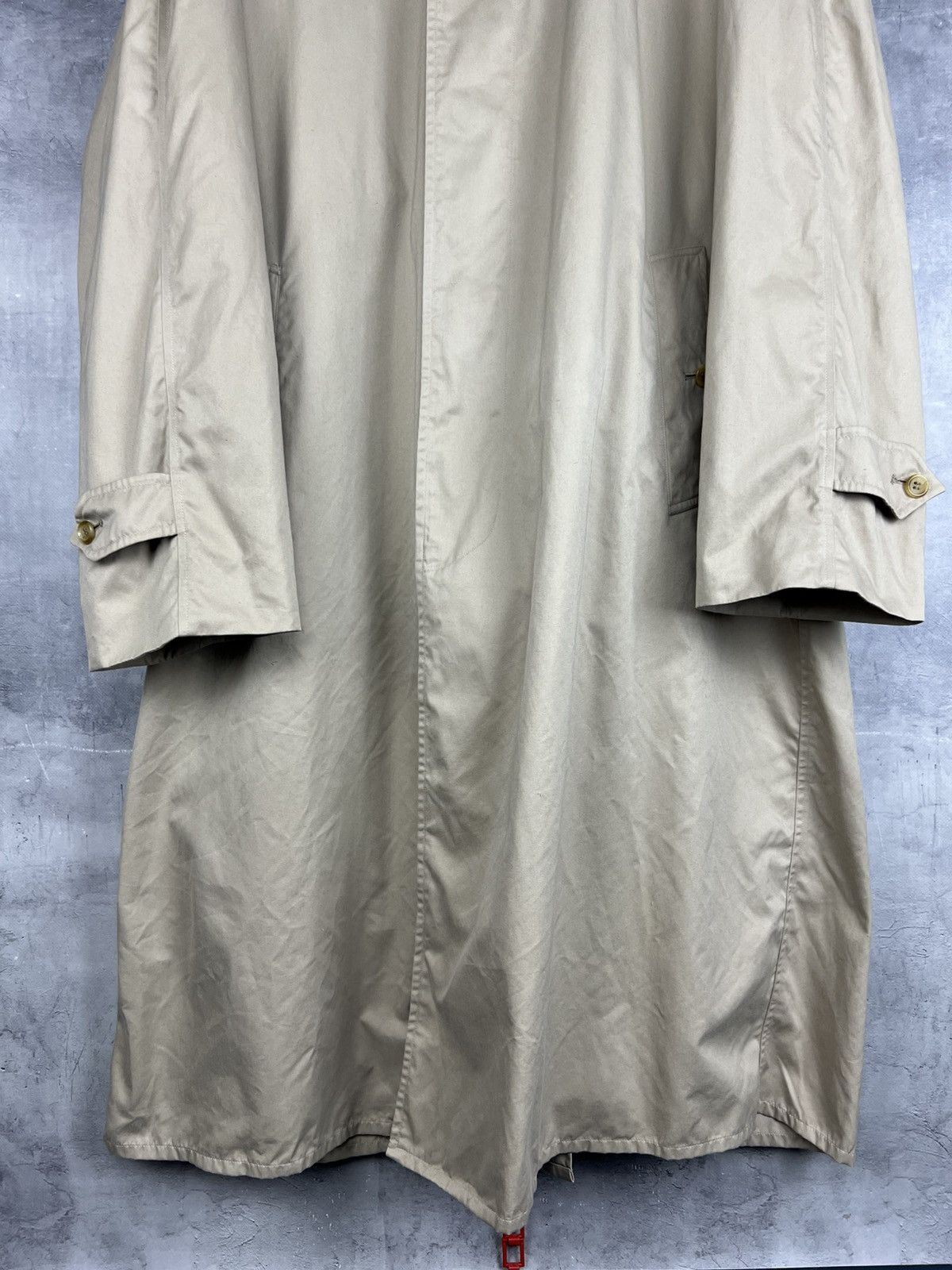Burberry vintage burberrys nova check trench coat size 54 long Size US L / EU 52-54 / 3 - 3 Thumbnail