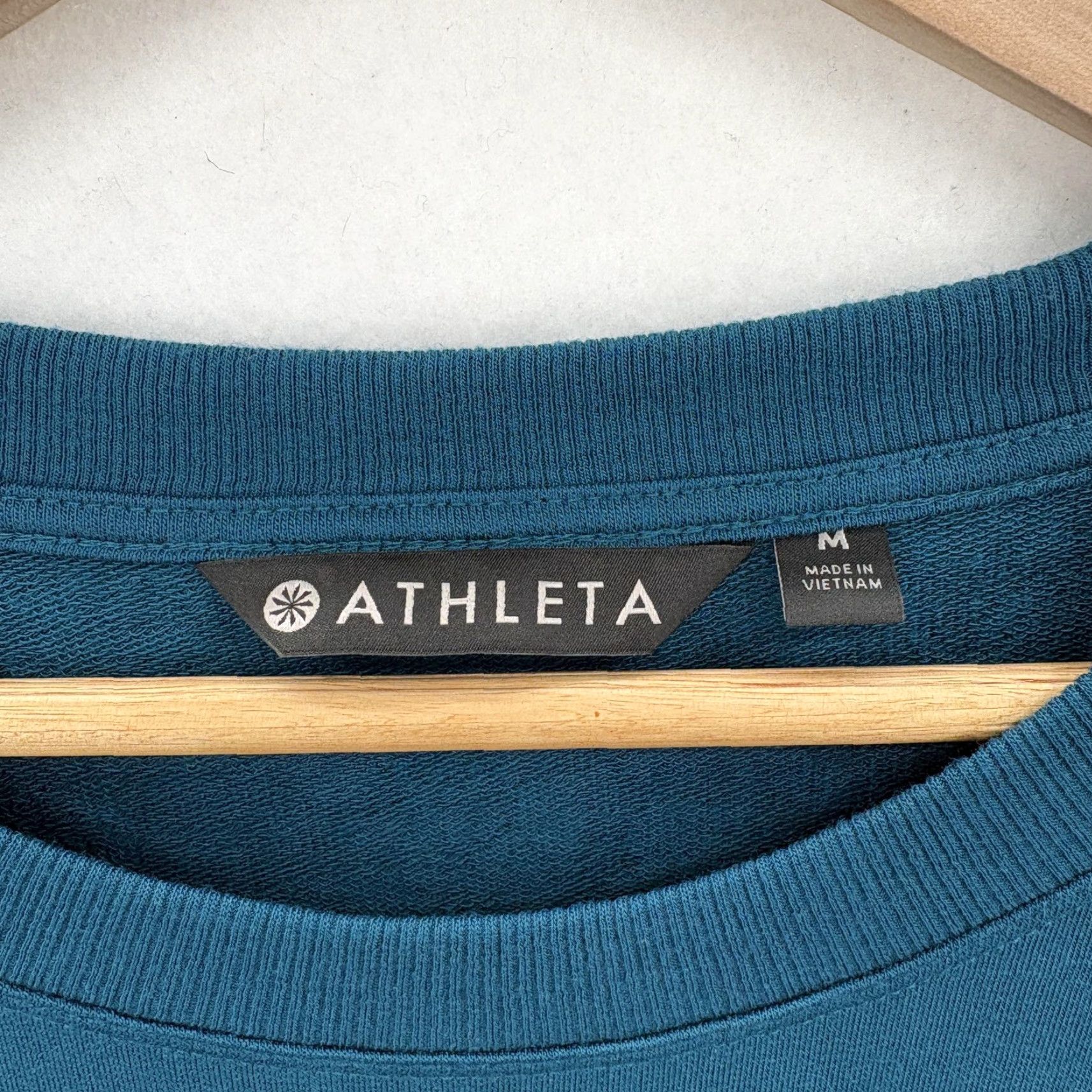 Athleta Athleta Drishti Ruched Sweatshirt Womens Medium Blue Long Sleeve Yoga Gym Travel Size M / US 6-8 / IT 42-44 - 4 Thumbnail