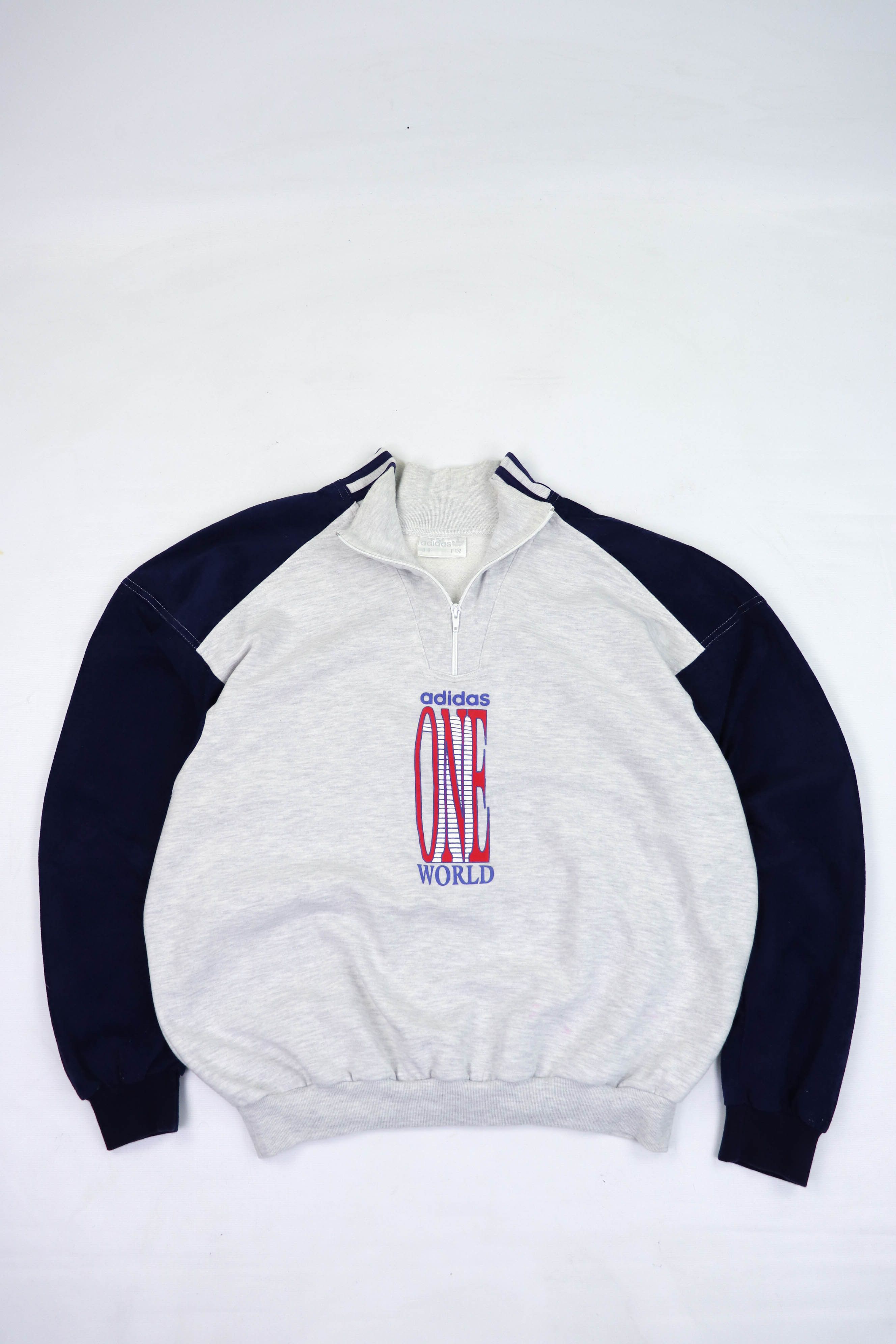 Adidas Adidas 90s Vintage One World Graphics Sweatshirt Size US XL / EU 56 / 4 - 1 Thumbnail