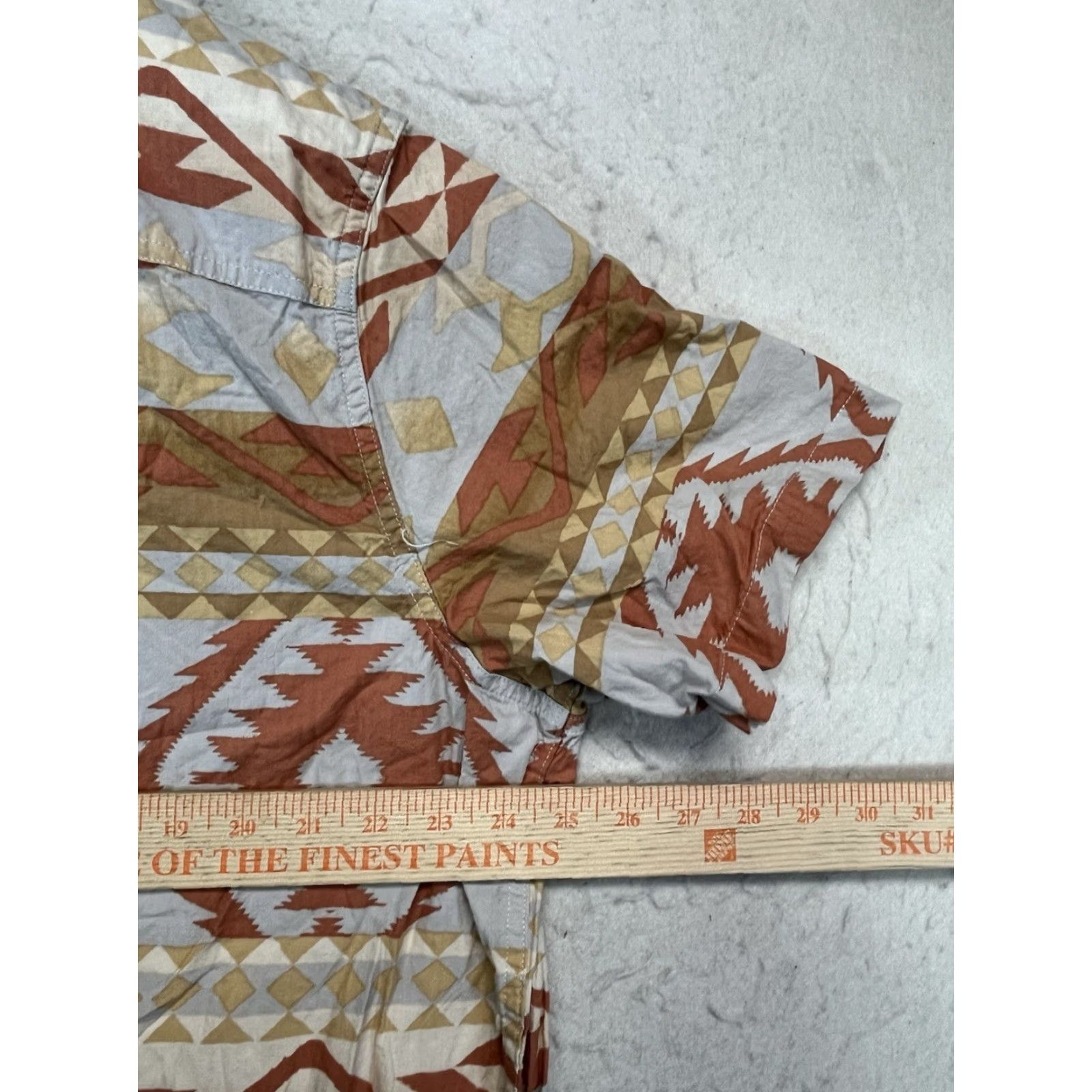 Frye Frye Button-Up Shirt Men 2XL Orange Cream Tan South West Print Short Sleeve Geometric Button-Front Western Casual Travel Size US 39 - 3 Thumbnail