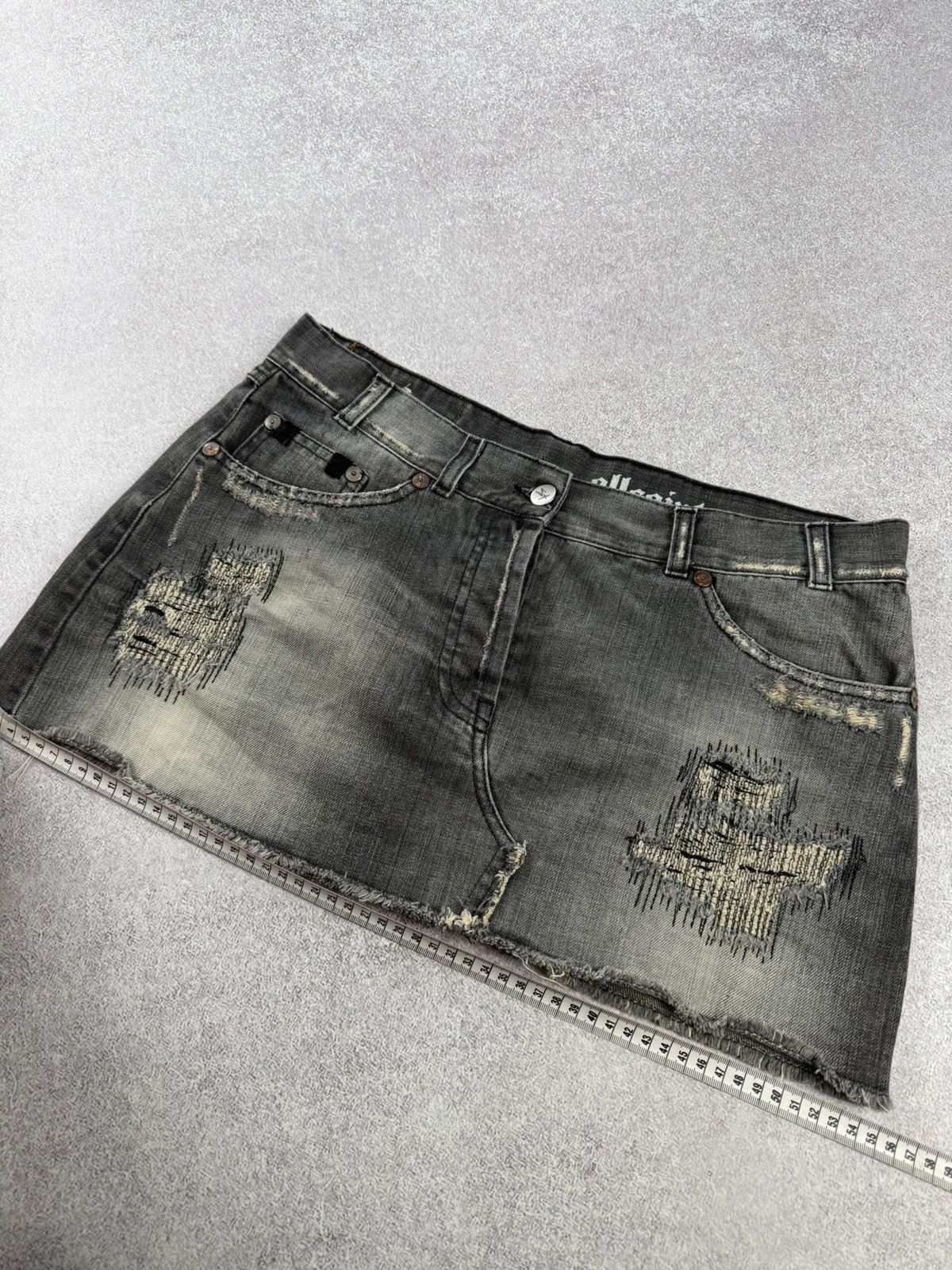 Allsaints Allsaints Distressed Denim Mini Skirts Size M Size 26" / US 2 / IT 38 - 18 Thumbnail