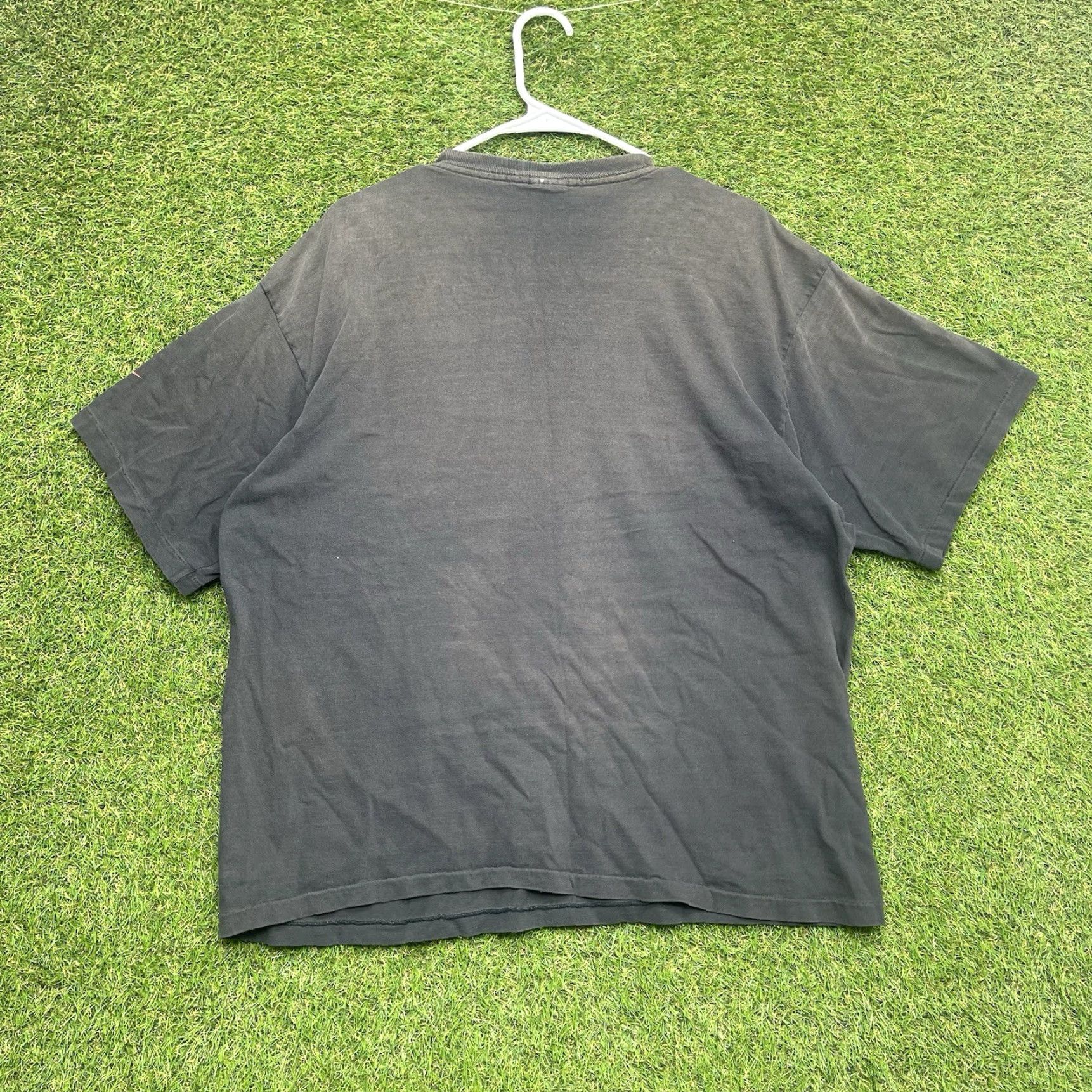 Nike VINTAGE Nike Michael Air Jordan Shirt Mens XL Slam Dunk Y2K Tag Black Rare Bulls Size US XL / EU 56 / 4 - 2 Thumbnail