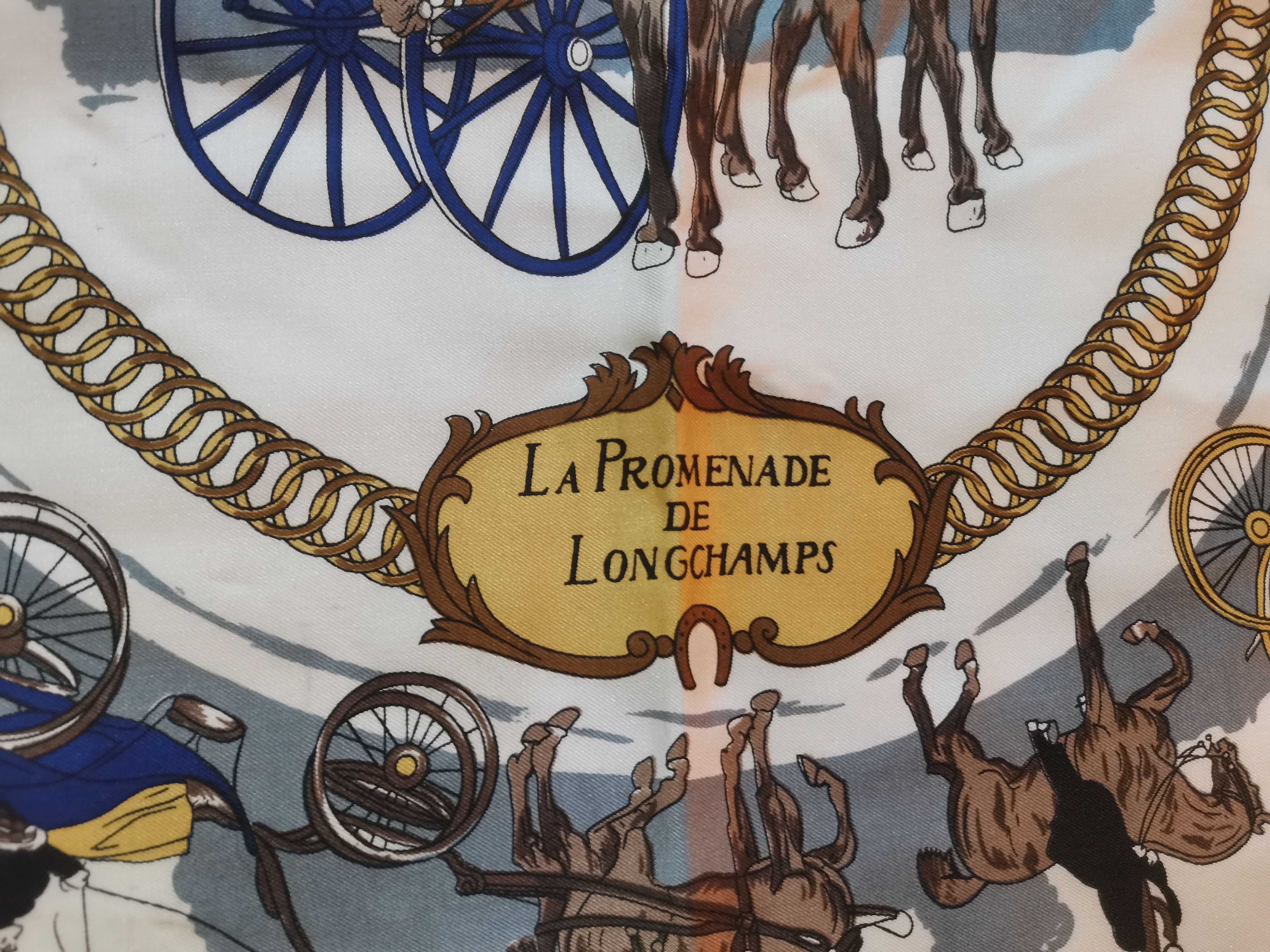 Designer × Longchamp Rare vintage Longchamp scarves nice design Size ONE SIZE - 6 Thumbnail