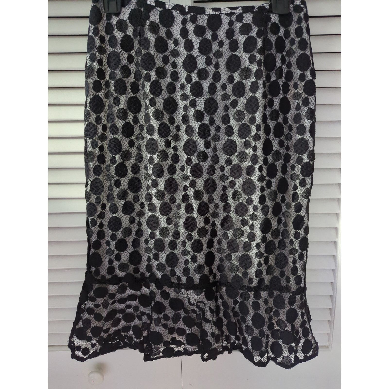 Other Vintage Drama Black Lace Overlay Pencil Skirt -Sz 2 Size 26" / US 2 / IT 38 - 3 Thumbnail