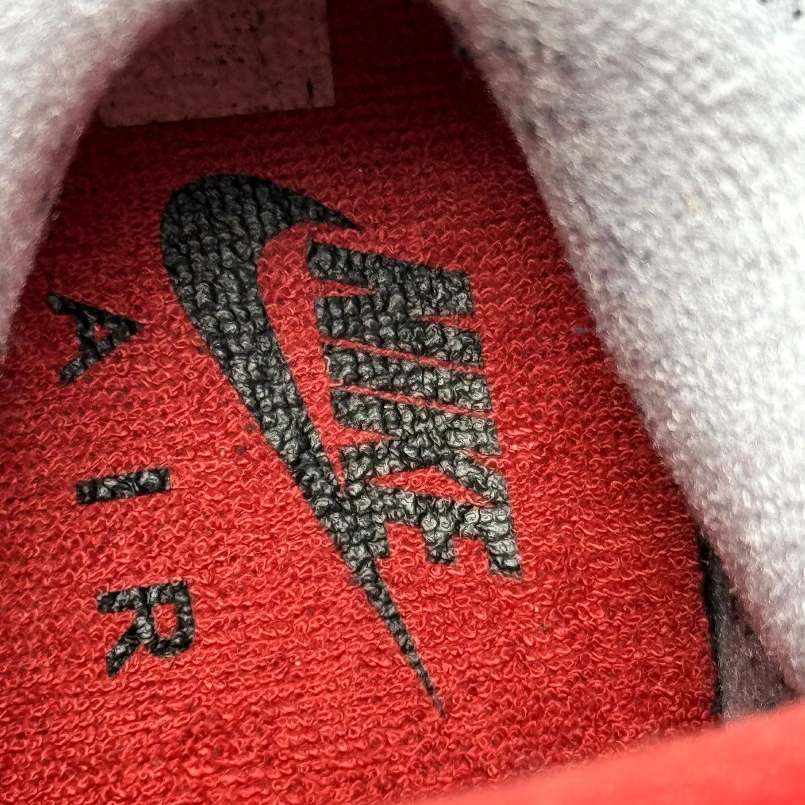 Jordan Brand × Nike Size 8.5 - Nike Air Jordan 3 Retro OG Black Cement 2018 Size US 8.5 / EU 41-42 - 6 Thumbnail