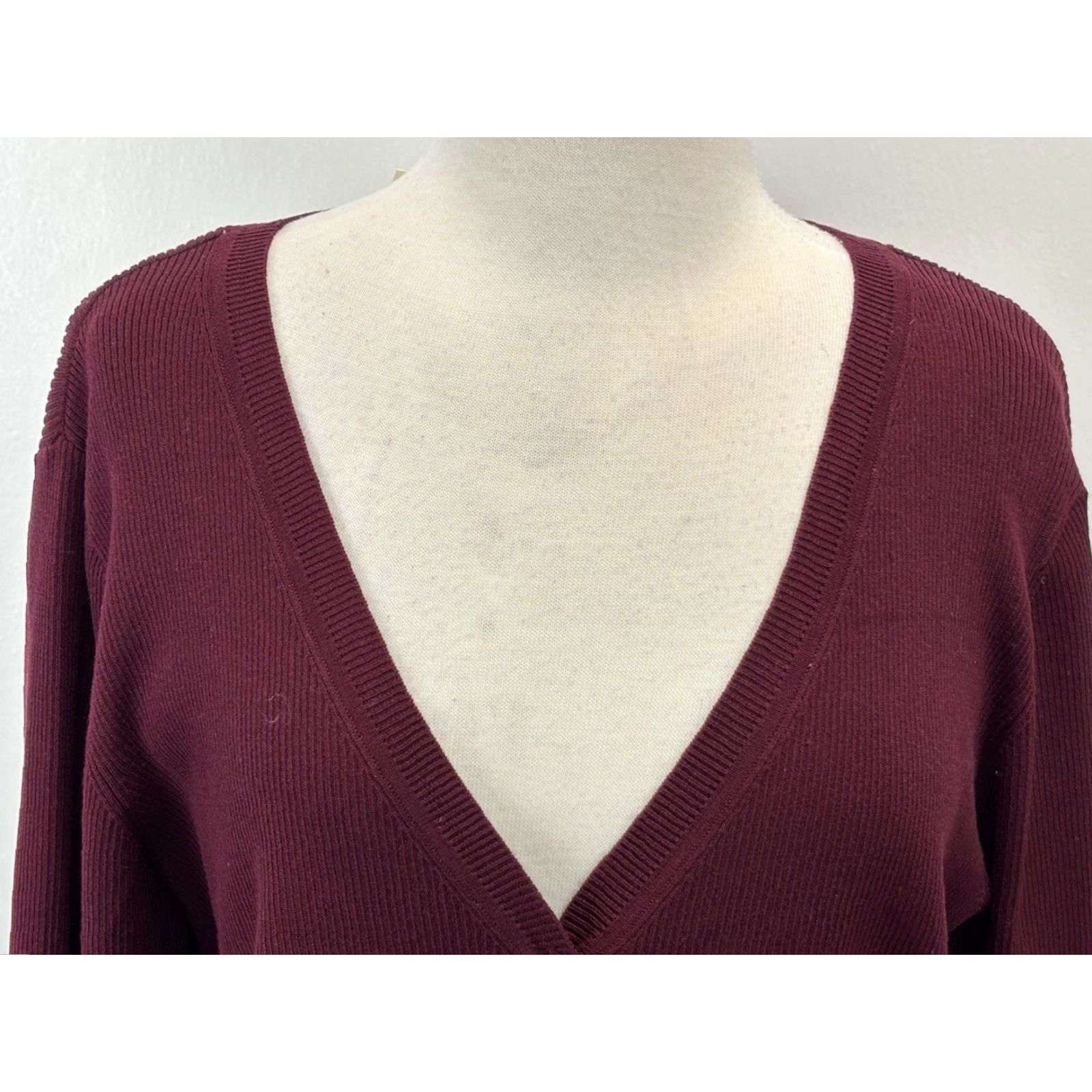 Coldwater Creek VINTAGE Coldwater Creek Cardigan Sweater Women XL Burgundy Silk Blend Pleated Trim V-Neck Long Sleeve Knit Cardigan Womens Size XL Size XL / US 12-14 / IT 48-50 - 5 Thumbnail