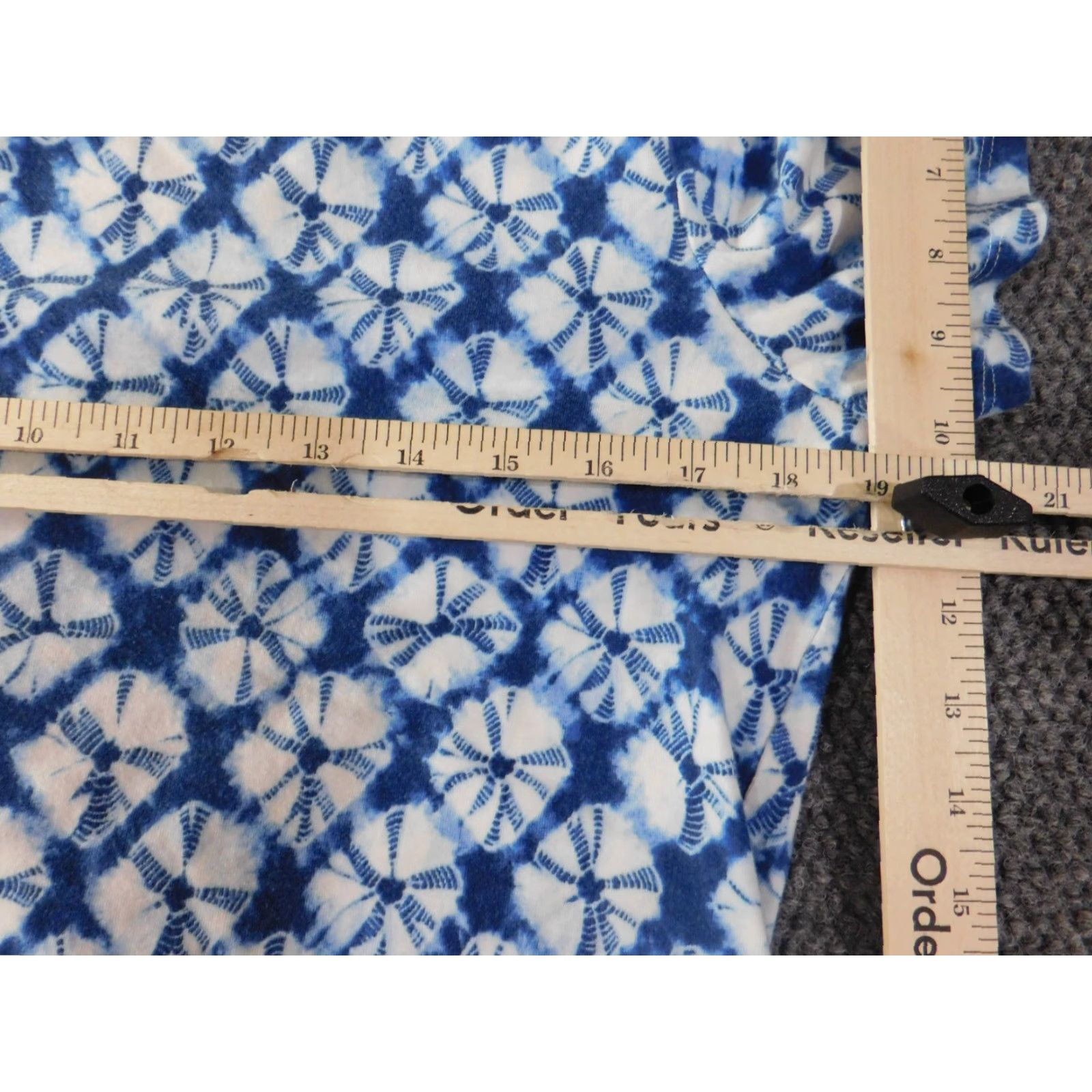 Talbots Talbots Blouse Shirt Casual Womens Cotton Spandex Geometric Short Sleeve Blue Large Round Neck Pullover Classic Stretch Size L / US 10 / IT 46 - 5 Thumbnail