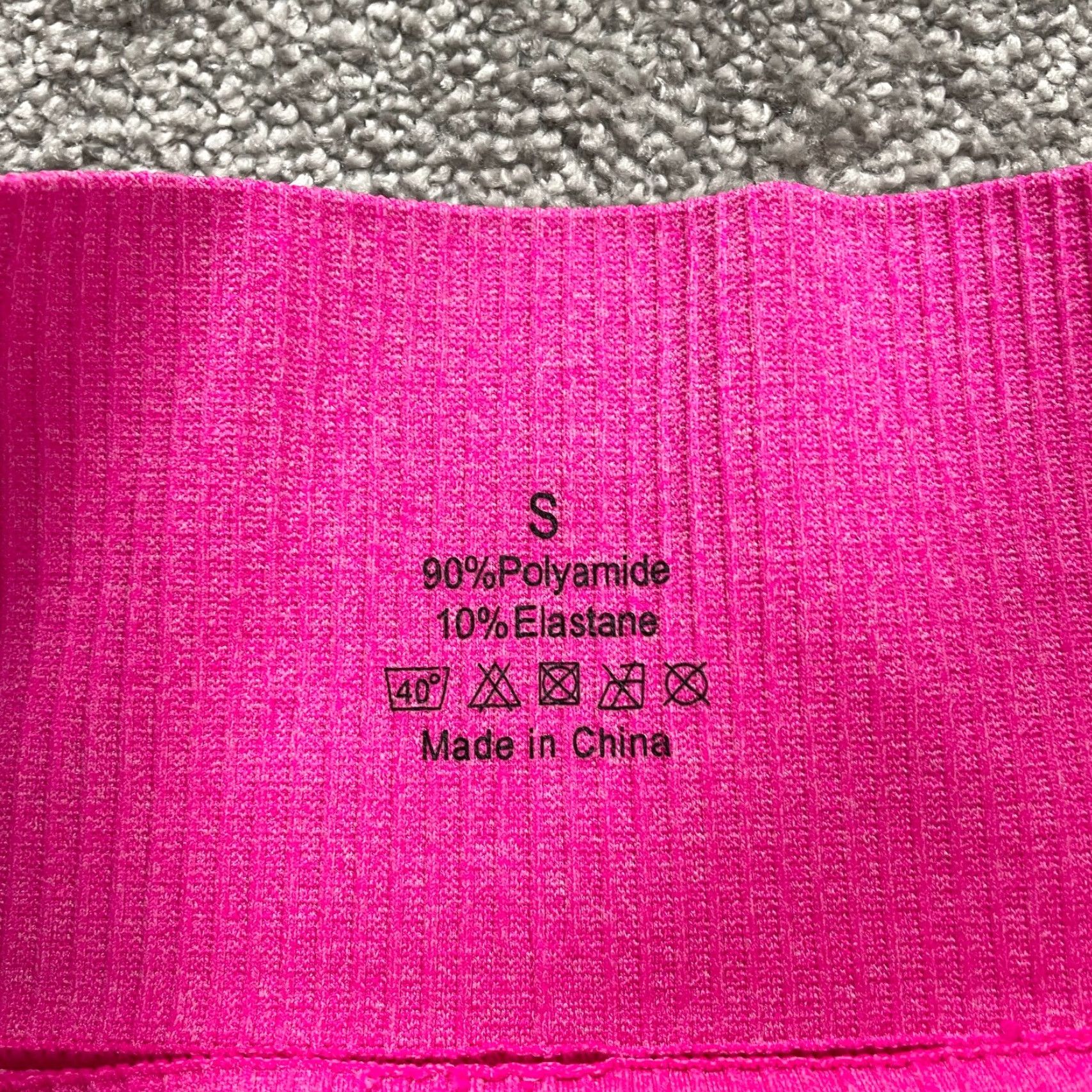 Pinko Unbranded Compression Shorts Juniors Small Pink Bike Active Running 24x4 Stretch Size 28" / US 6 / IT 42 - 3 Thumbnail