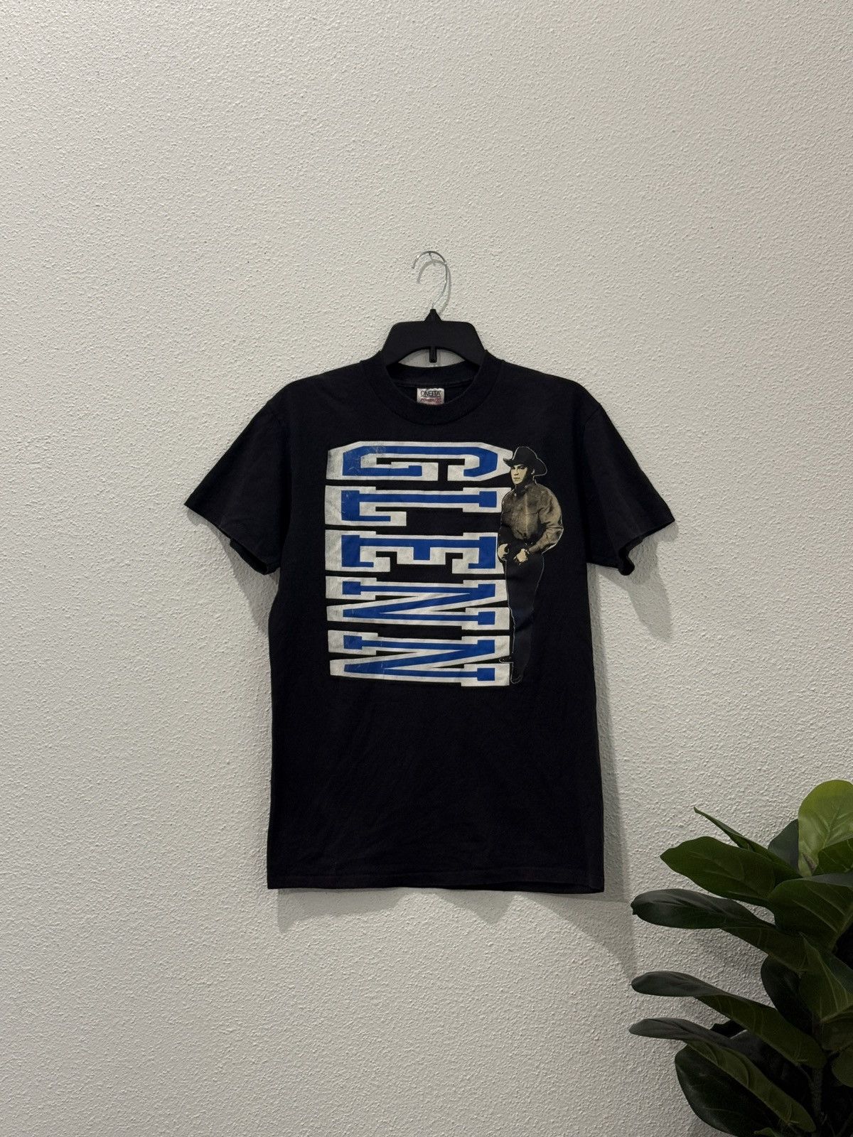 Vintage Vintage 1990s Glenn Hoagland Western Artist T-Shirt Oneita M Size US M / EU 48-50 / 2 - 1 Thumbnail