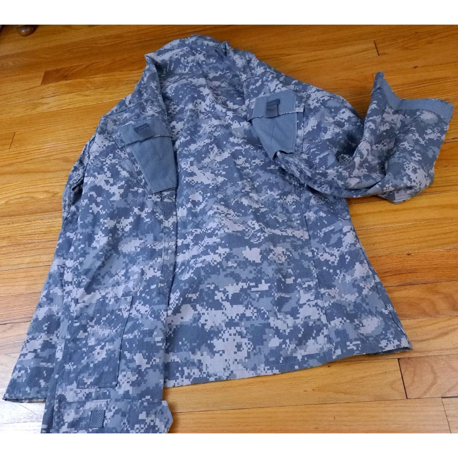 Fender VINTAGE Defender Field Jacket Camouflage Full zip & Self fasteners LG XLong NWT Size US L / EU 52-54 / 3 - 6 Thumbnail