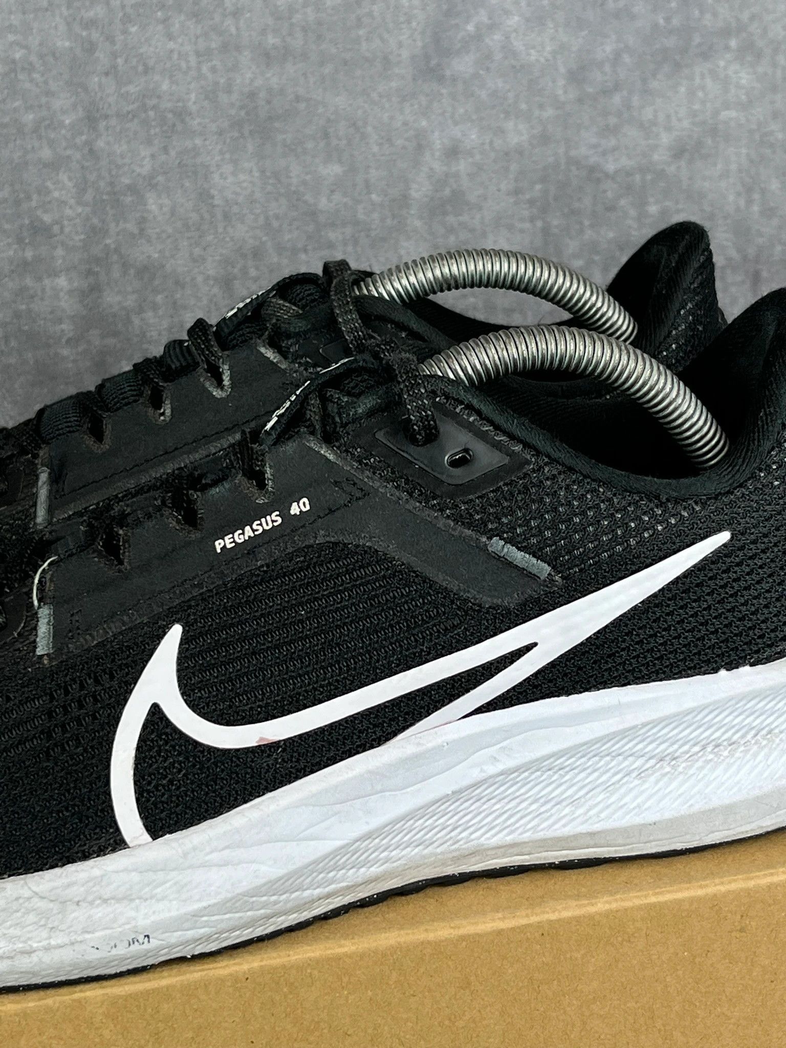 Nike Nike Pegasus 40 black running sneakers Size US 11 / EU 44 - 3 Thumbnail