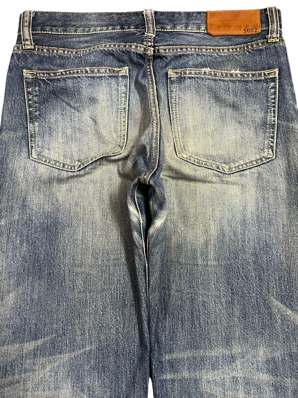 Uniqlo Vintage Japanese Uniqlo Blue Faded Wash Style Loose Jeans Size US 32 / EU 48 - 5 Thumbnail