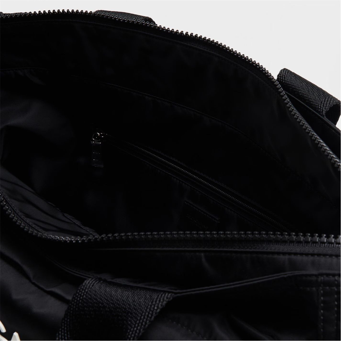 Dolce & Gabbana o1g2r1mq0426 Size: OS / Duffle Bag in Nero Size ONE SIZE - 6 Thumbnail