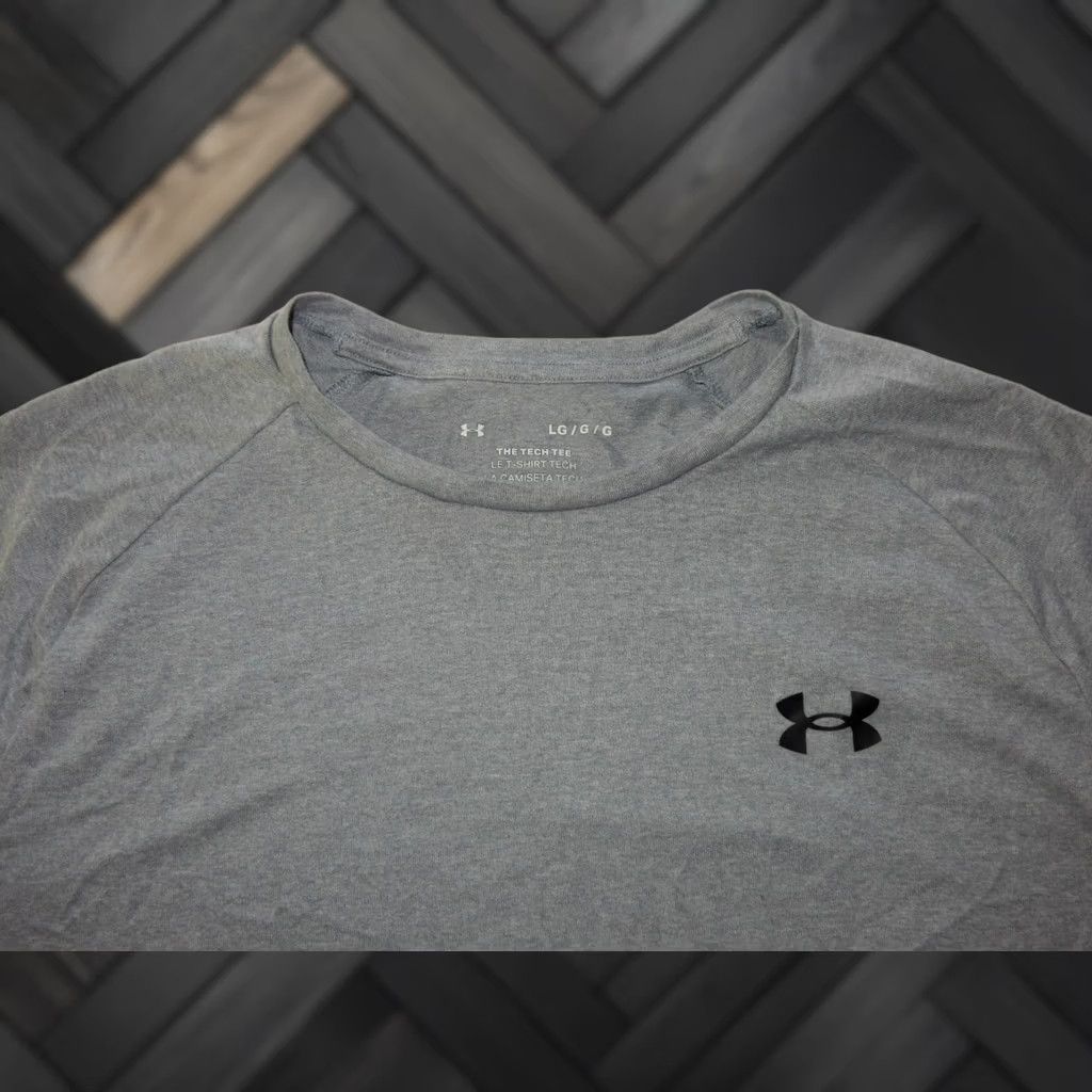Under Armour VINTAGE? Under Armour Shirt Mens L Gray Tech Tee Size US L / EU 52-54 / 3 - 1 Thumbnail