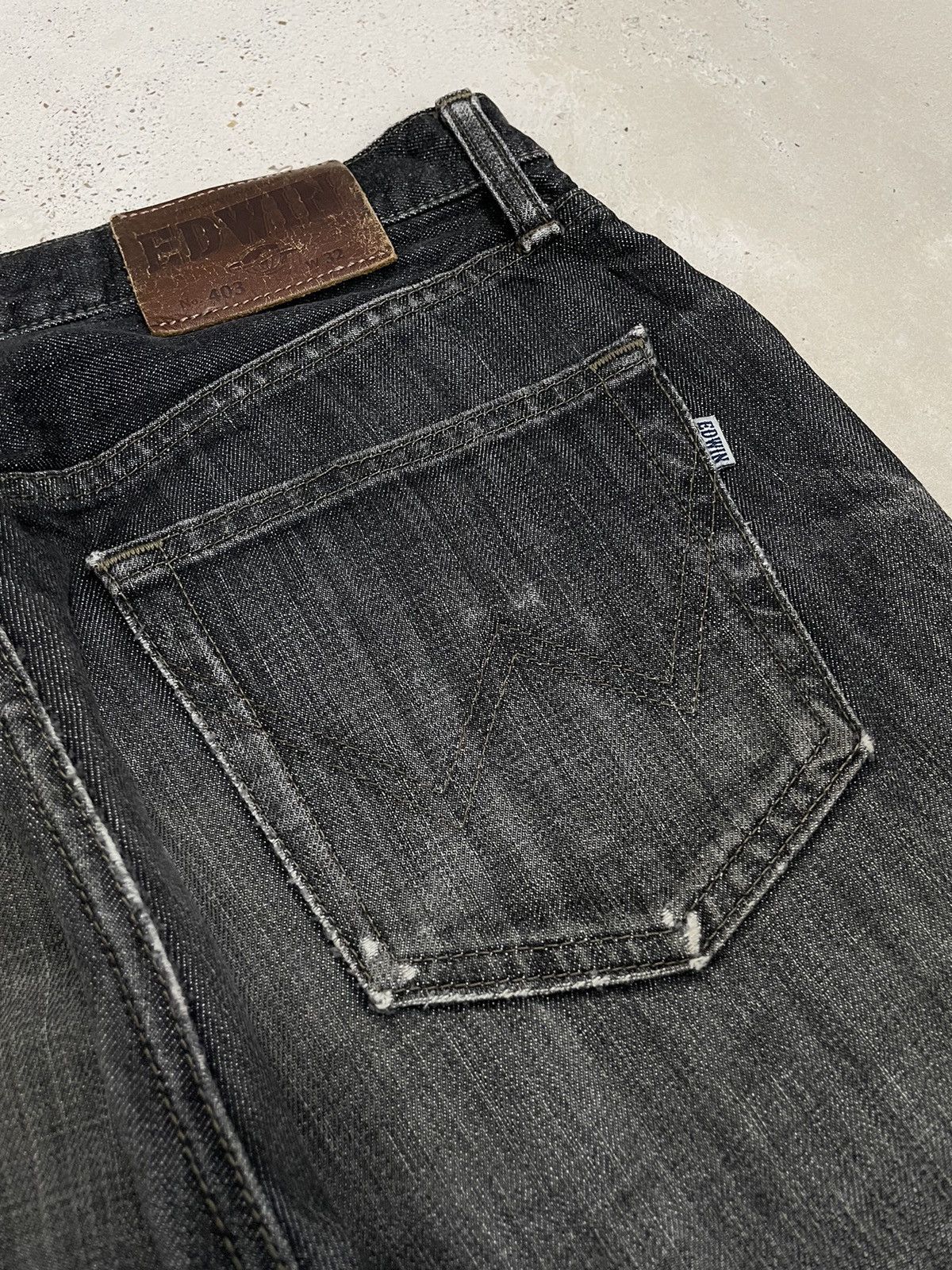 Edwin × Japanese Brand Edwin 403 International Basic Black Washed Distressed Denim Size US 32 / EU 48 - 18 Thumbnail
