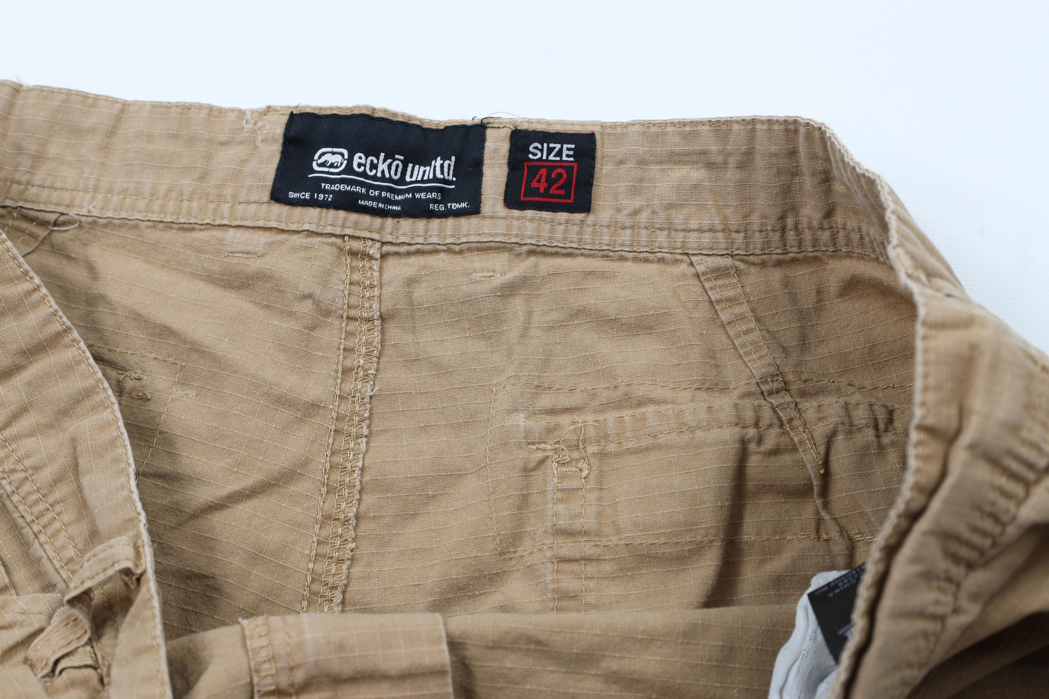 Ecko Unltd. × Vintage Vintage Ecko Baggy Fit Ripstop Cargo Shorts Beige Cotton Size US 42 / EU 58 - 8 Thumbnail