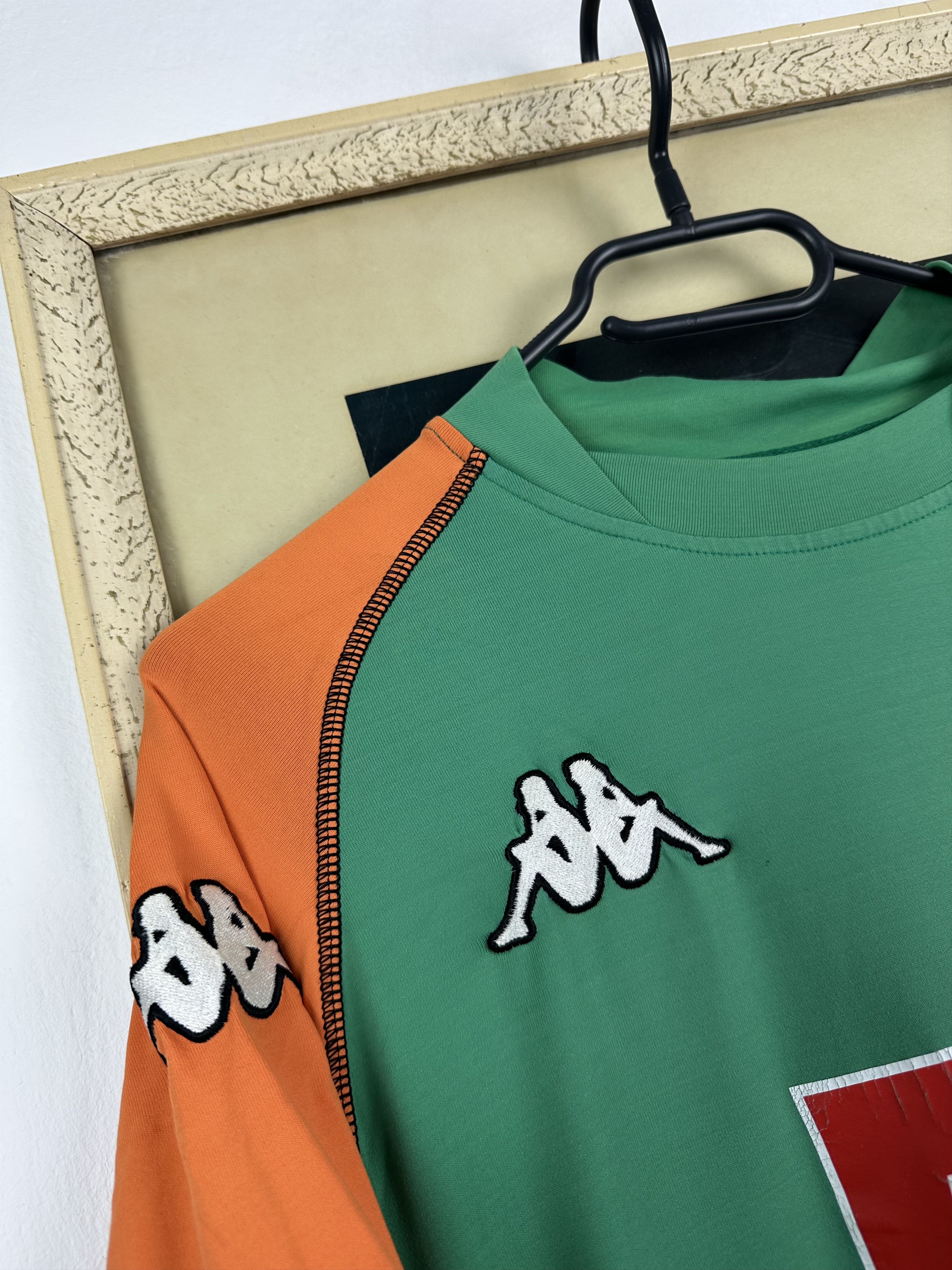 Kappa × Vintage Werder Bremen Home football shirt 2004 Soccer Kappa Jersey Size US M / EU 48-50 / 2 - 4 Thumbnail