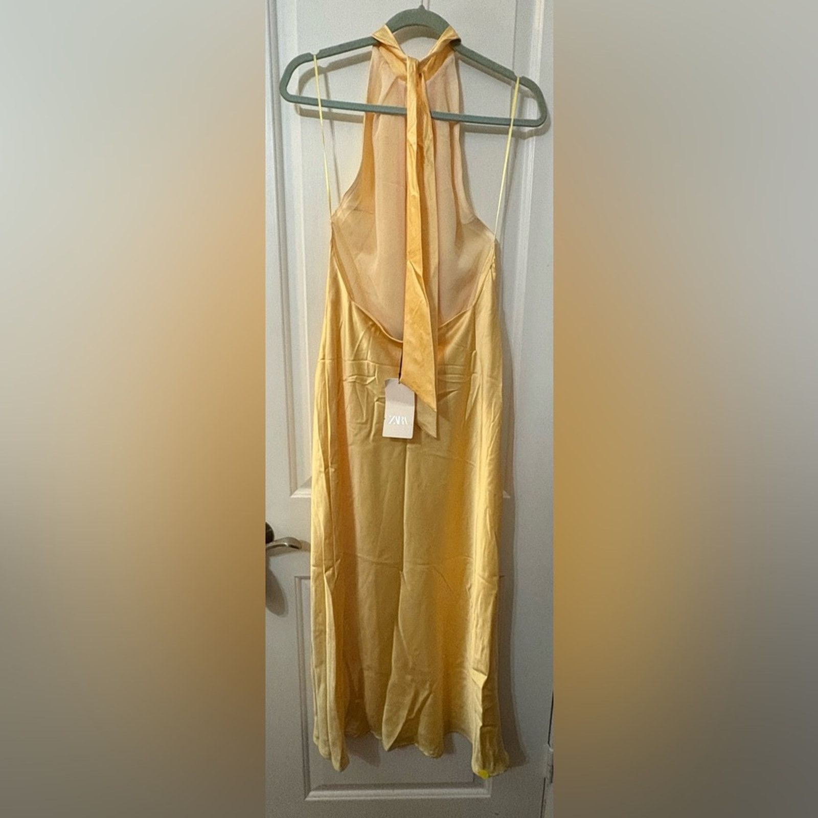Zara Nwt- zara- satin halter midi dress- L Size L / US 10 / IT 46 - 6 Thumbnail