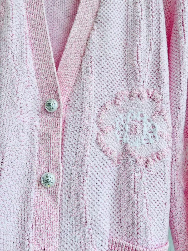 Chanel Chanel 23s pink camellia knitted cardigan coat Size XS / US 0-2 / IT 36-38 - 4 Thumbnail