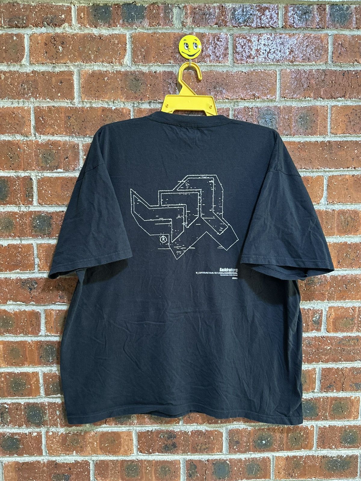 Apple × Vintage Vintage Back Drop Bomb Faded Tee Size US XL / EU 56 / 4 - 1 Thumbnail
