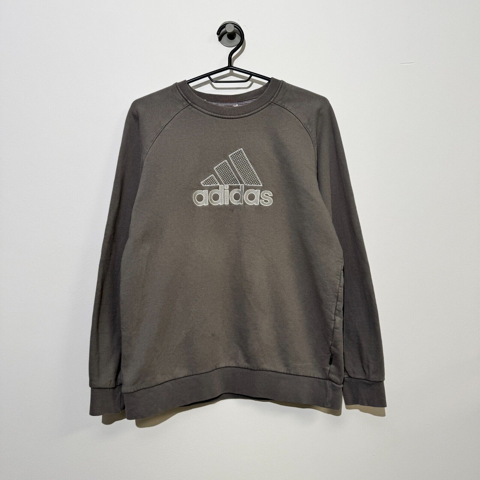 Adidas × Vintage Vintage Adidas Unisex Gray Cotton Crewneck Size S Gosha YZY Size US S / EU 44-46 / 1 - 1 Thumbnail