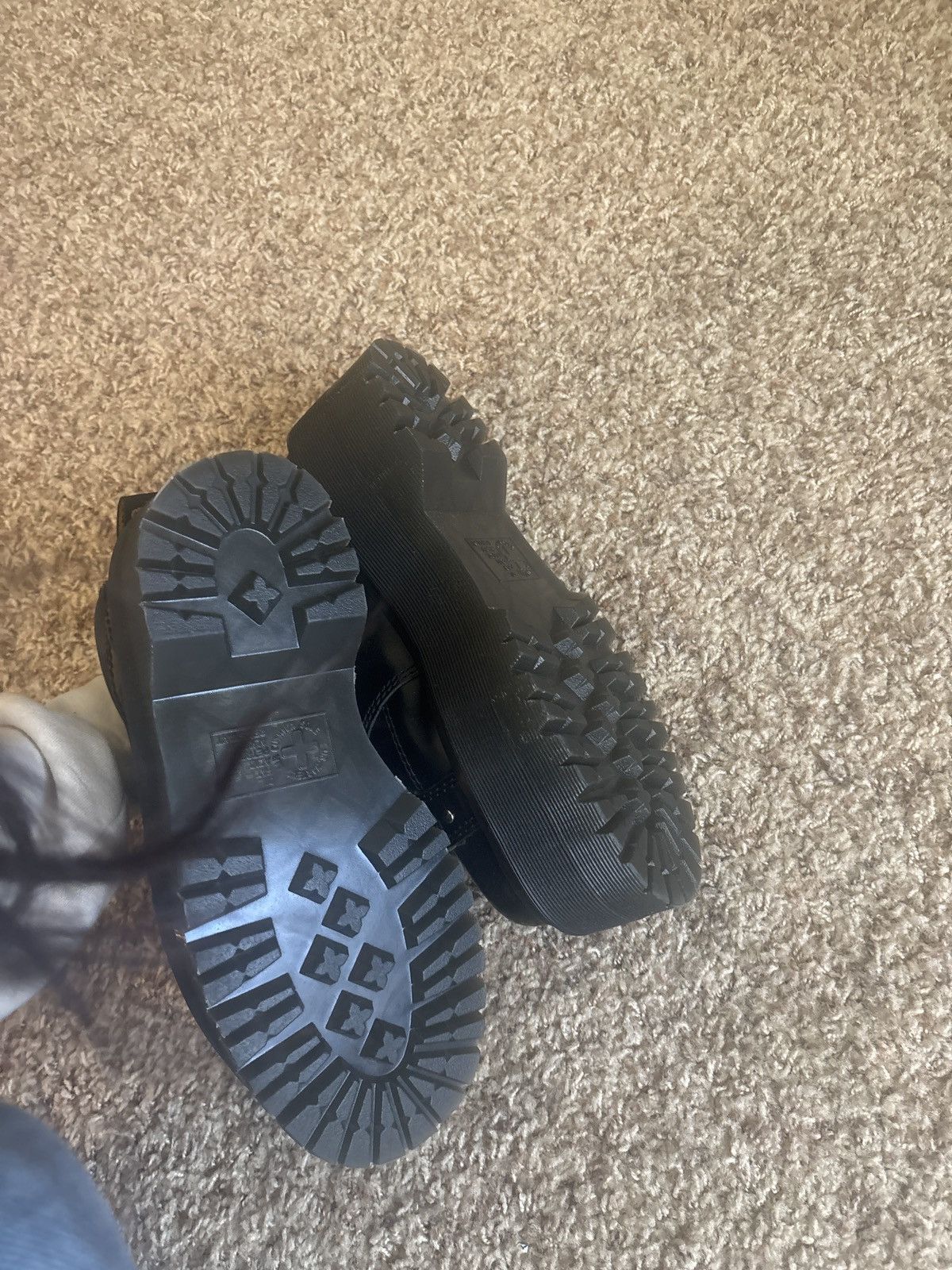 Other Doc Martin 5 eye max buttero leather platforms Size US 7 / IT 37 - 5 Thumbnail