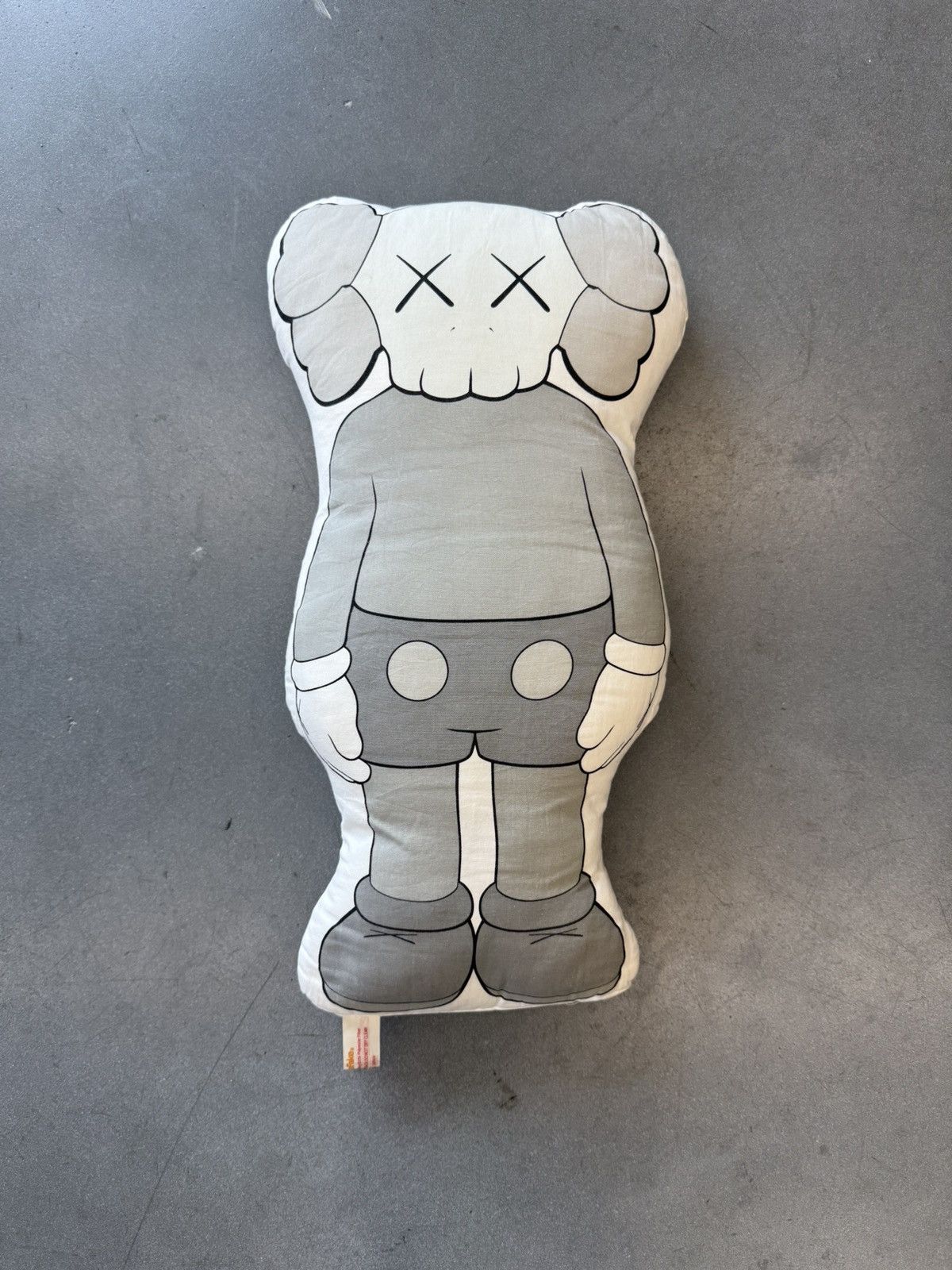 希少　kaws original fake cushion pillow KAWS Cushion Pillow Original Fake medicom bearbrick (supreme