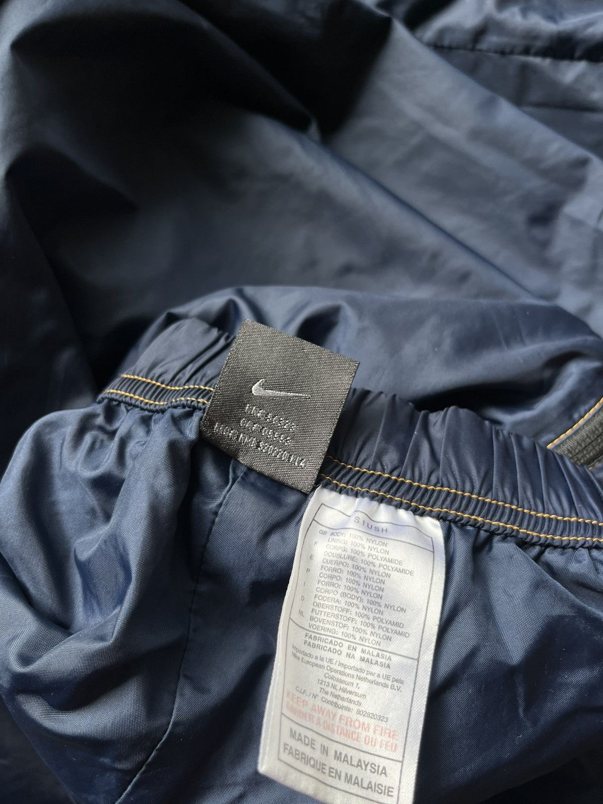Nike Rick Owens Style Vintage Nike Nylon Pants Avangard Size S Size US 30 / EU 46 - 11 Thumbnail