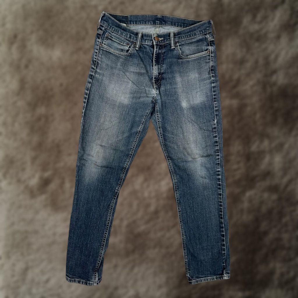 Levi's Levi's 541 Jeans Mens 31x30 Athletic Fit Blue Denim Pants Medium Dark Wash 5-Pocket Jeans Mens Athletic Fit Regular Size 31 Blue Read Size US 31 - 1 Thumbnail