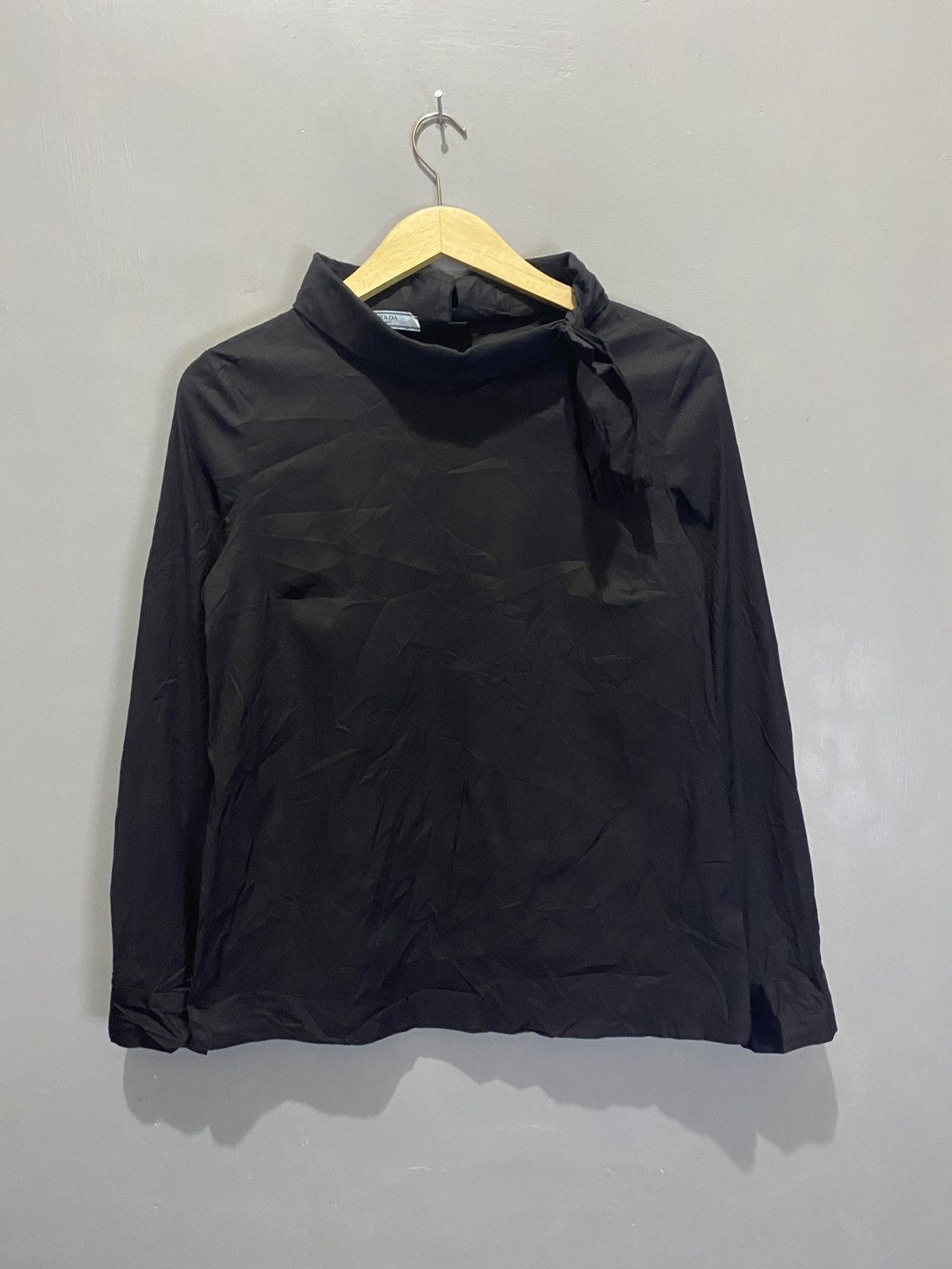 Prada Prada Women Shirts Size M / US 6-8 / IT 42-44 - 1 Thumbnail