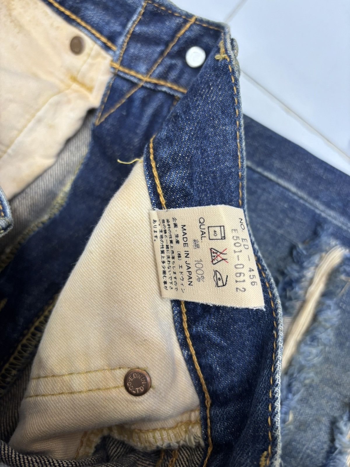 Edwin Edwin 505 Crazy Ripped Distressed Selvedge Denim Jeans Size US 30 / EU 46 - 12 Thumbnail