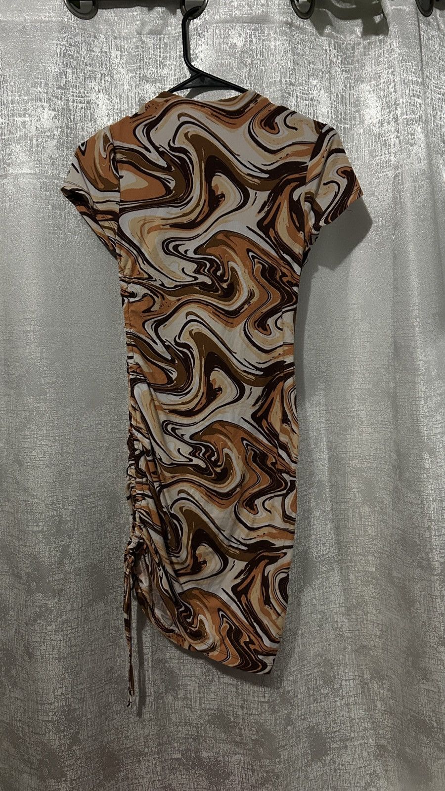 Almost Famous “Almost Famous” Marble Swirl Dress Size M / US 6-8 / IT 42-44 - 1 Thumbnail
