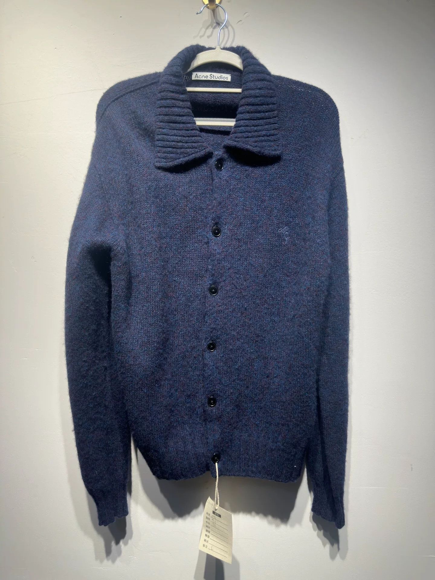 Acne Studios Acne Studios Blue Sweater L Men Size US L / EU 52-54 / 3 - 1 Thumbnail