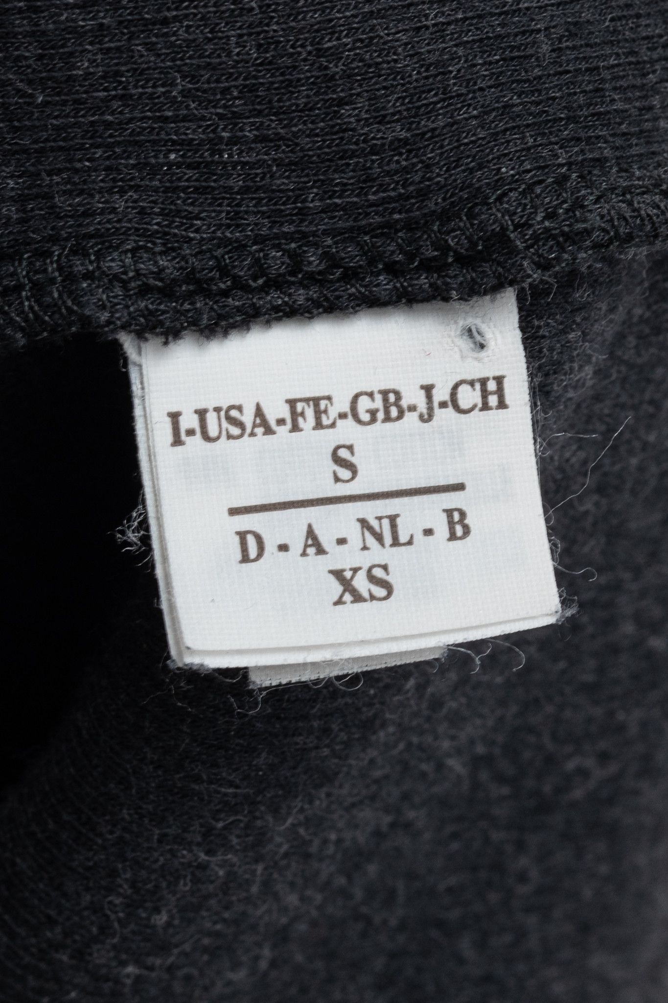 Brunello Cucinelli Brunello Cucinelli Grey Cotton-Knit Monili-Bead Pullover Size S / US 4 / IT 40 - 8 Thumbnail