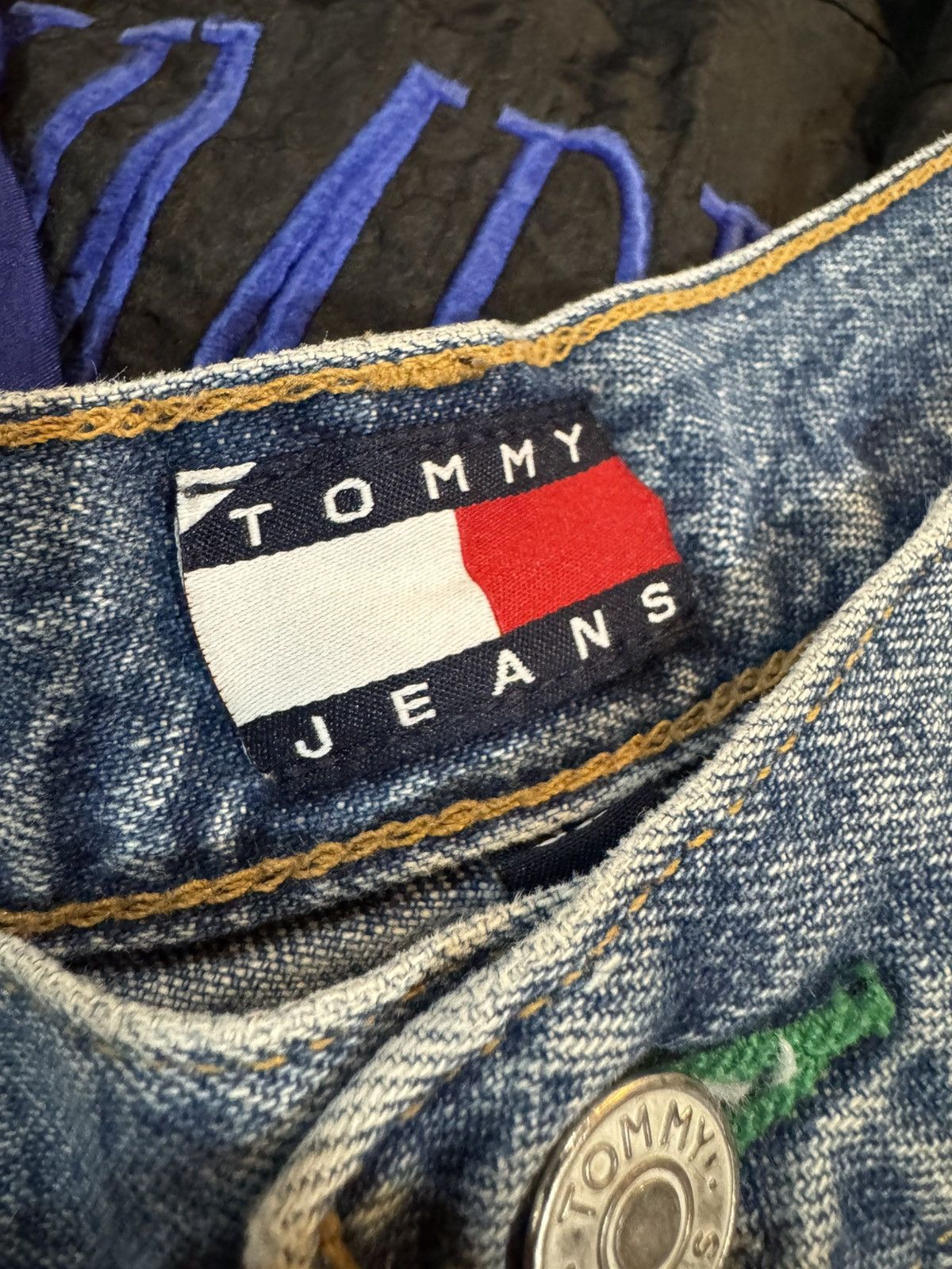Tommy Hilfiger Tommy Hilfiger Vintage JORTS Size US 32 / EU 48 - 3 Thumbnail