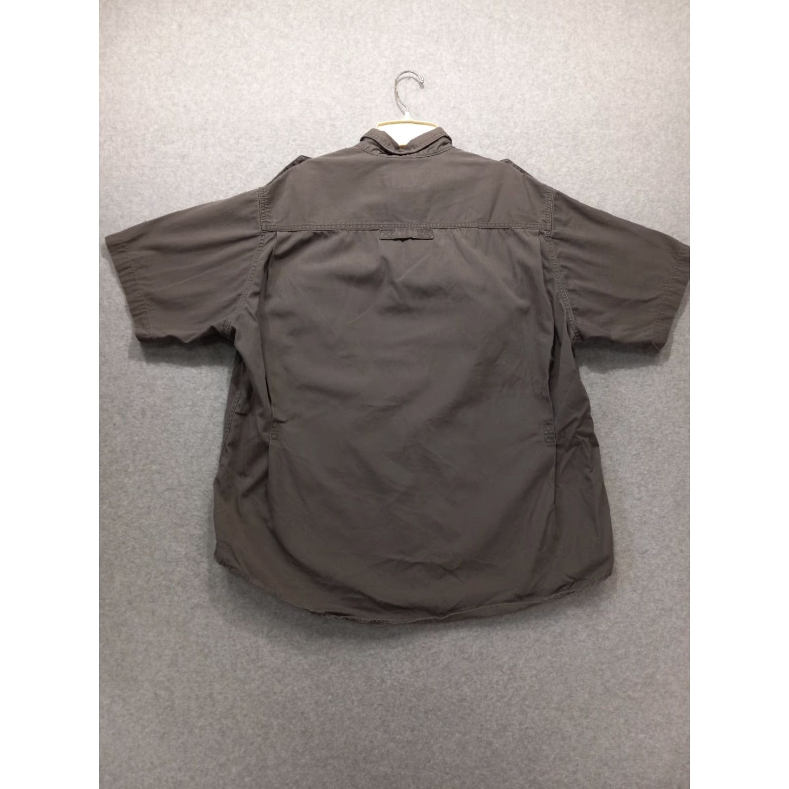 Vintage Cabela's Men Button Down Shirt Outdoor Active Casual Travel Workwear Cotton Gray L Regular Short Sleeve Size US L / EU 52-54 / 3 - 2 Thumbnail