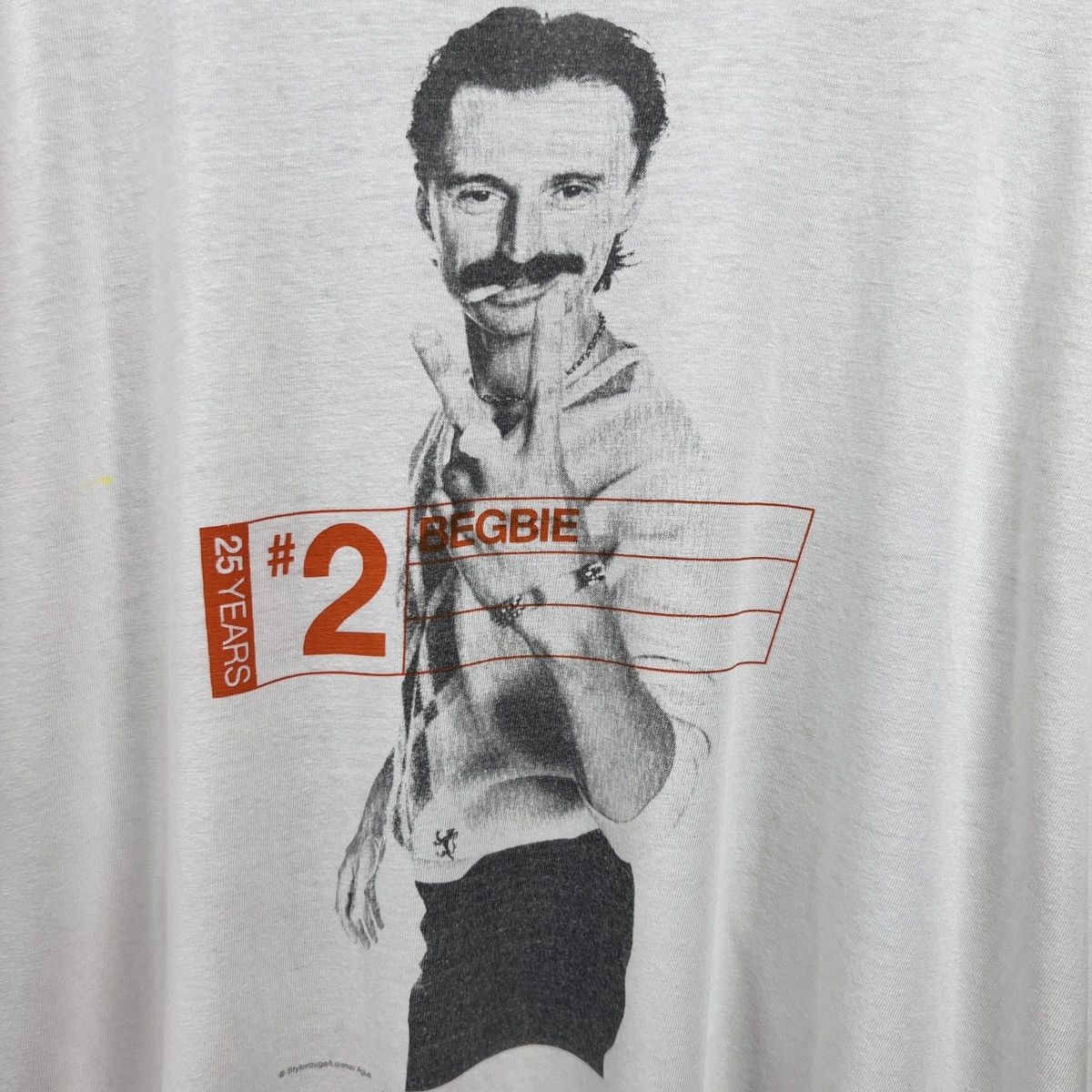Band Tees VTG 90s Trainspotting Movie T-Shirt – Begbie Character Tee Size US XXL / EU 58 / 5 - 2 Thumbnail