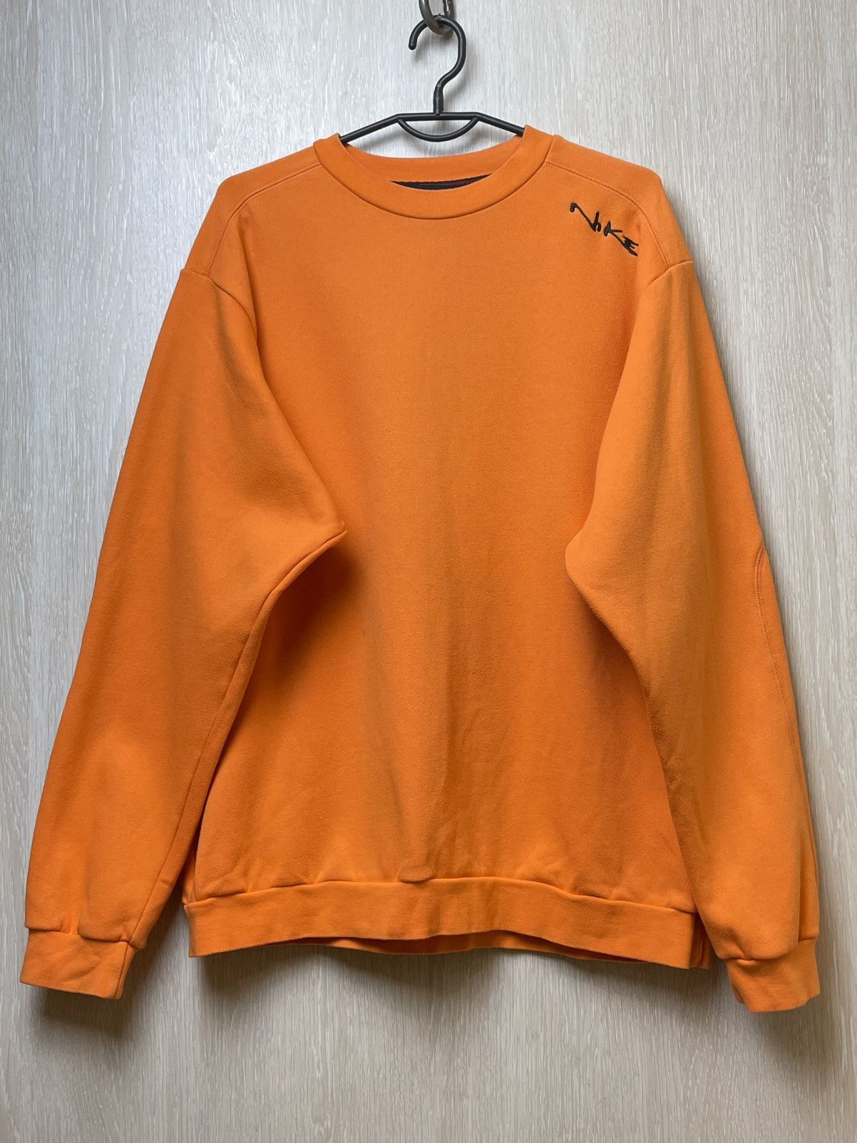 Nike Rare Vintage Nike Logo Sweatshirt Boxy Size US L / EU 52-54 / 3 - 5 Thumbnail