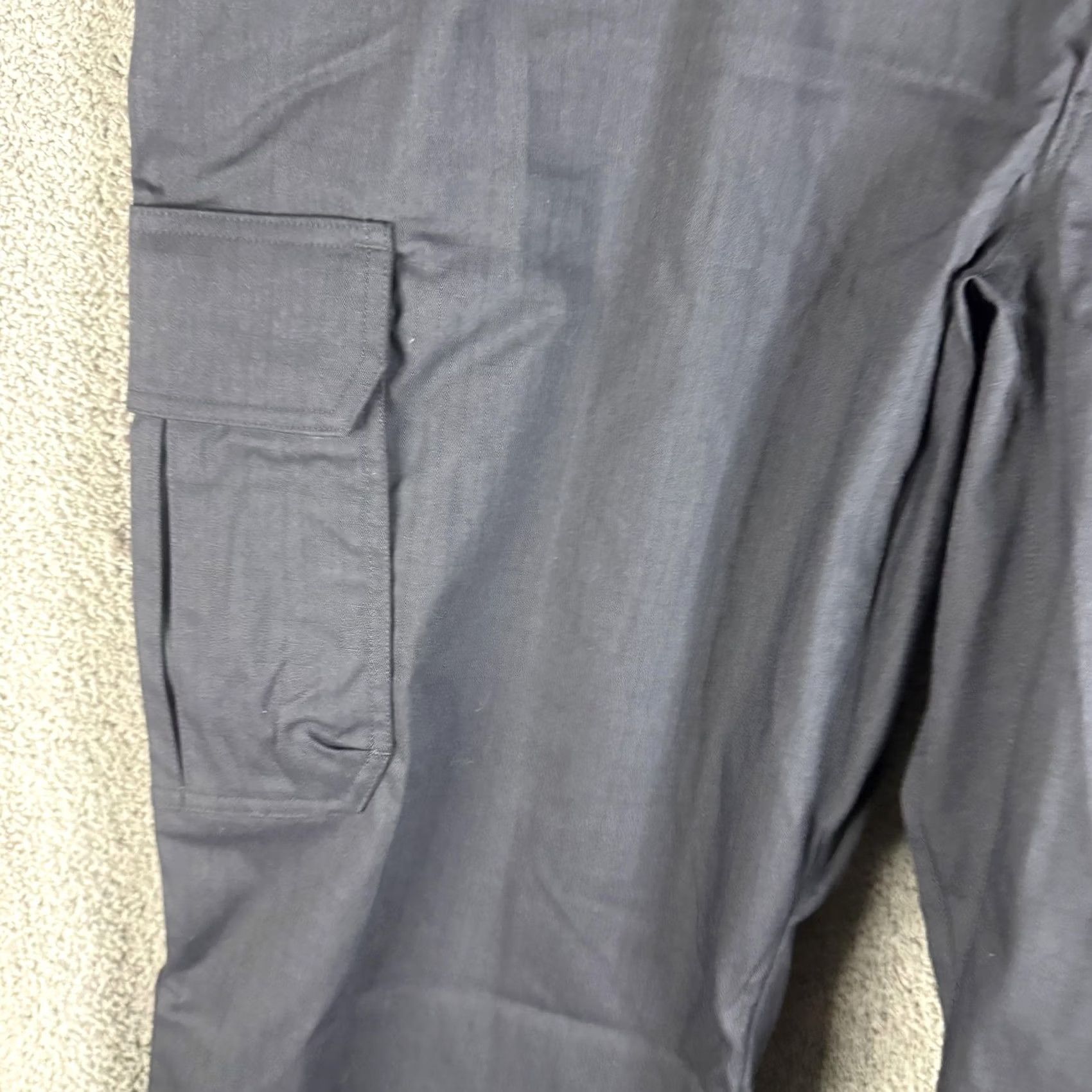 Under Armour Under Armour Storm Cargo Pants Mens 46x37 Navy Blue Water Repellent Workwear Side Pockets Straight Leg Big & Tall Mens Size US 30 / EU 46 - 5 Thumbnail
