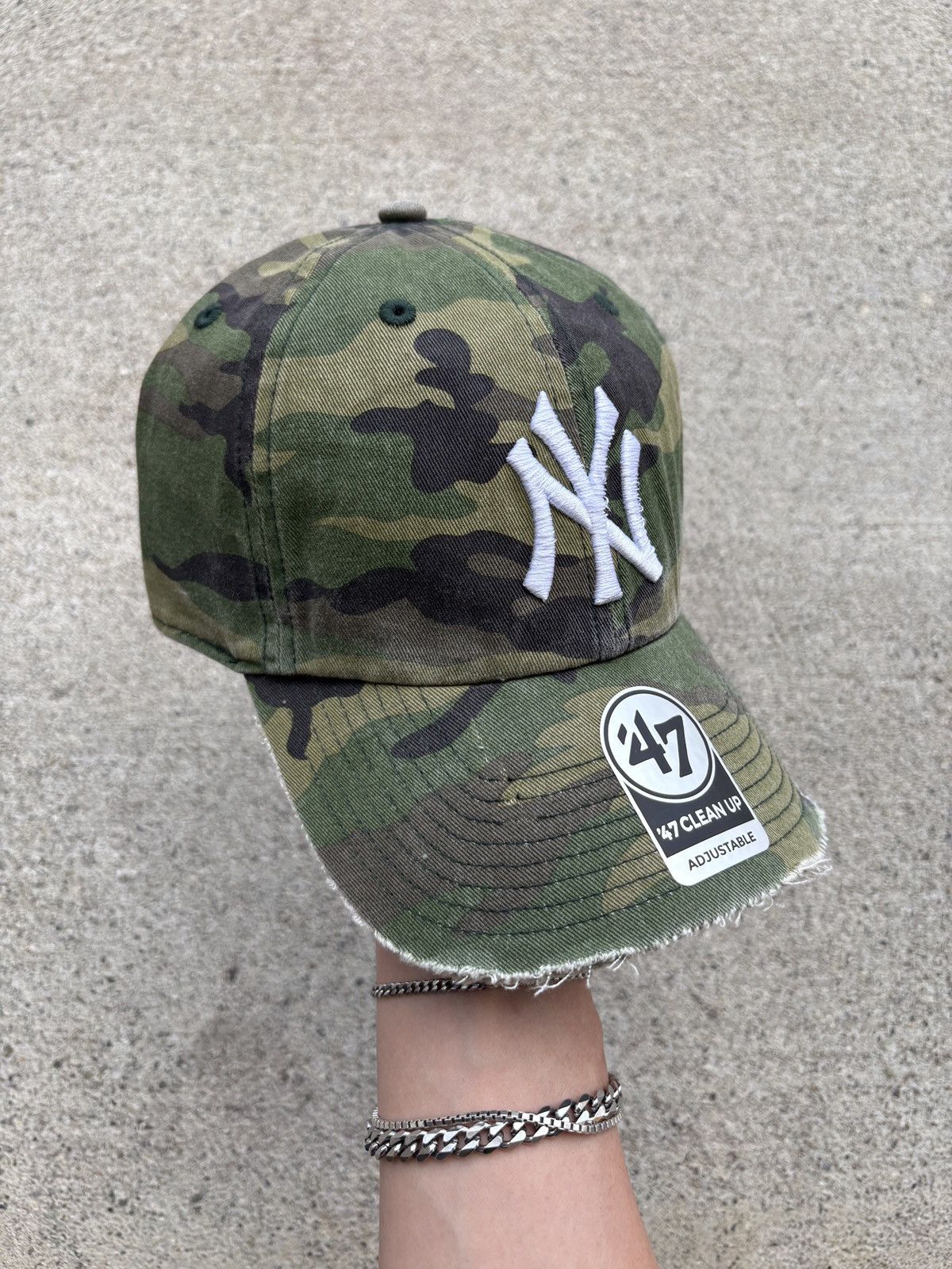 MLB × New Era × New York Yankees New Era MLB New York Yankees U.S. Woodland Camo Trucker Hat Size ONE SIZE - 3 Thumbnail