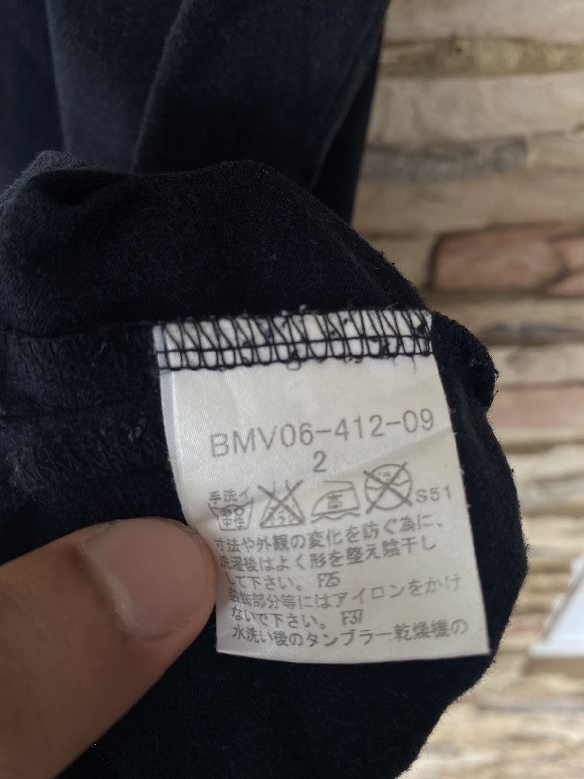 Vintage Rare Vintage Burberry Black Label V Neck Women Tees Size S / US 4 / IT 40 - 9 Thumbnail