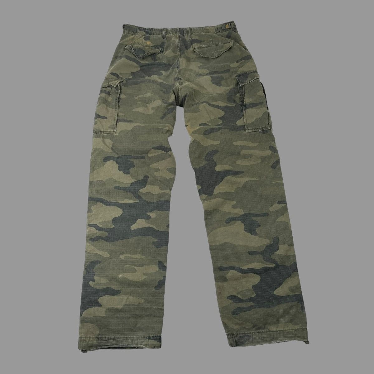 Gap × Vintage Vintage 90s gap camo cargo pants Size US 32 / EU 48 - 2 Thumbnail