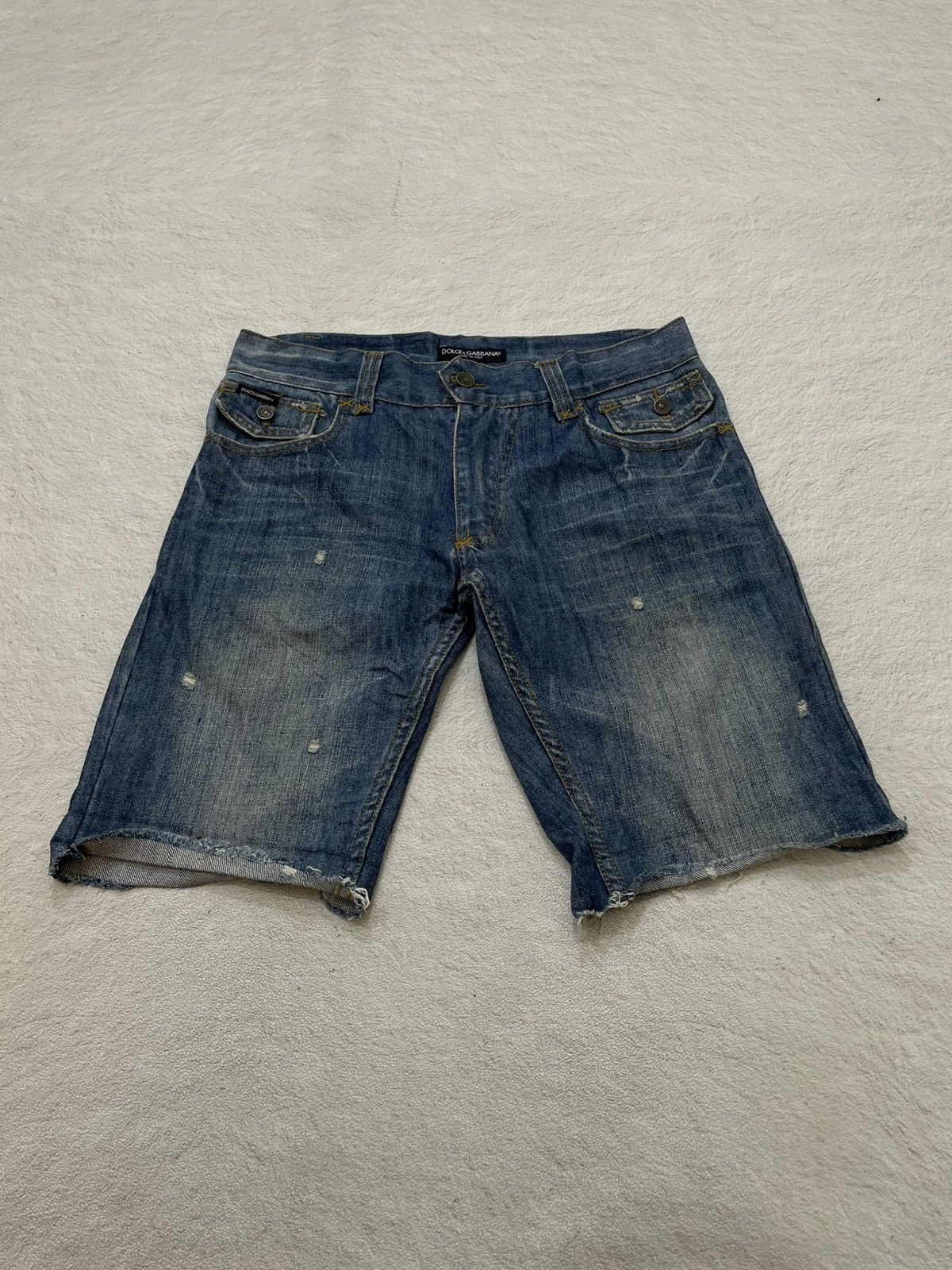 Dolce & Gabbana 2000s Dolce & Gabbana Distressed Denim Shorts Raw Hem Size US 33 - 1 Thumbnail