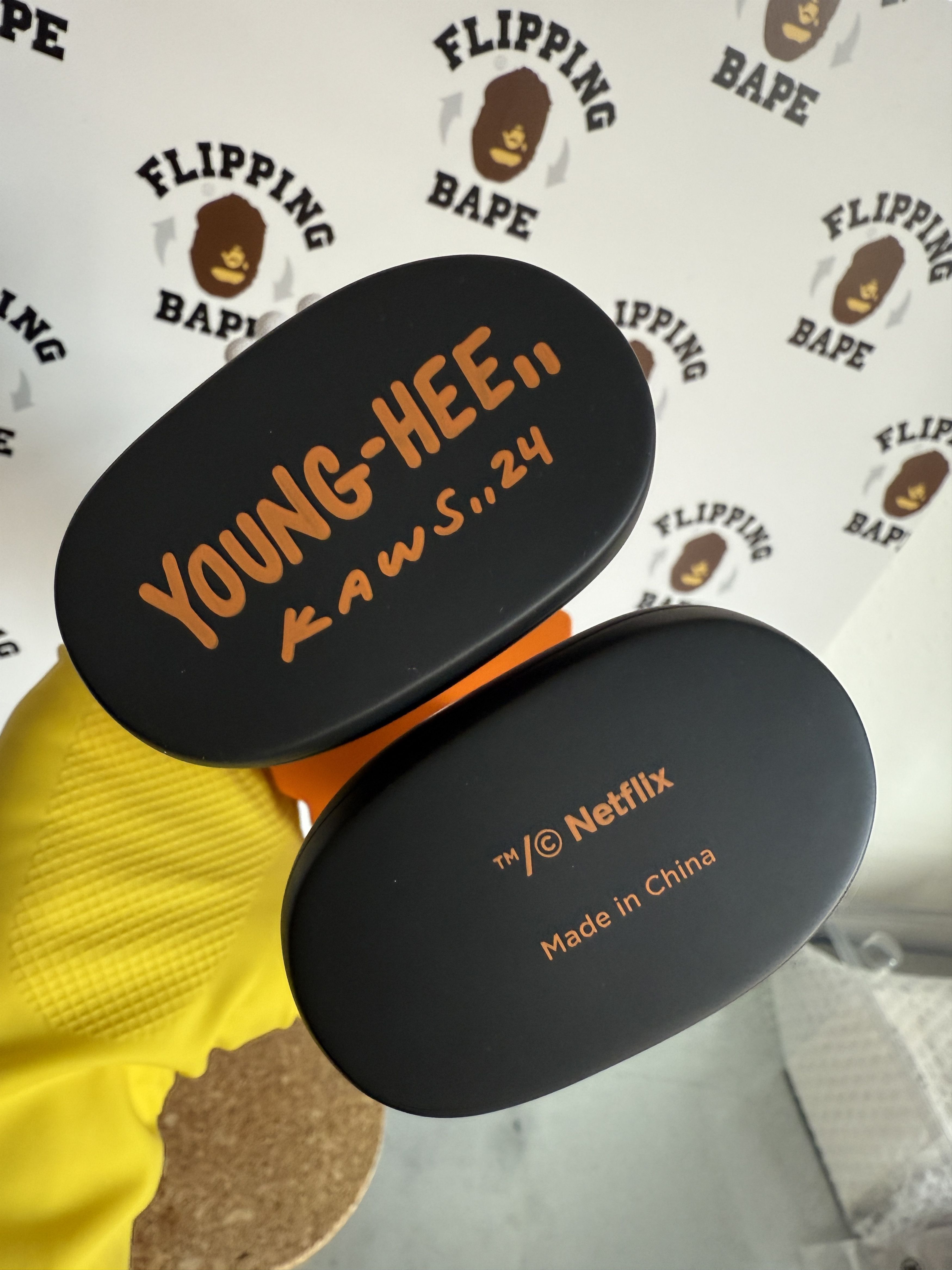 Kaws KAWS YOUNG-HEE Figure (Coloured) Size ONE SIZE - 14 Thumbnail