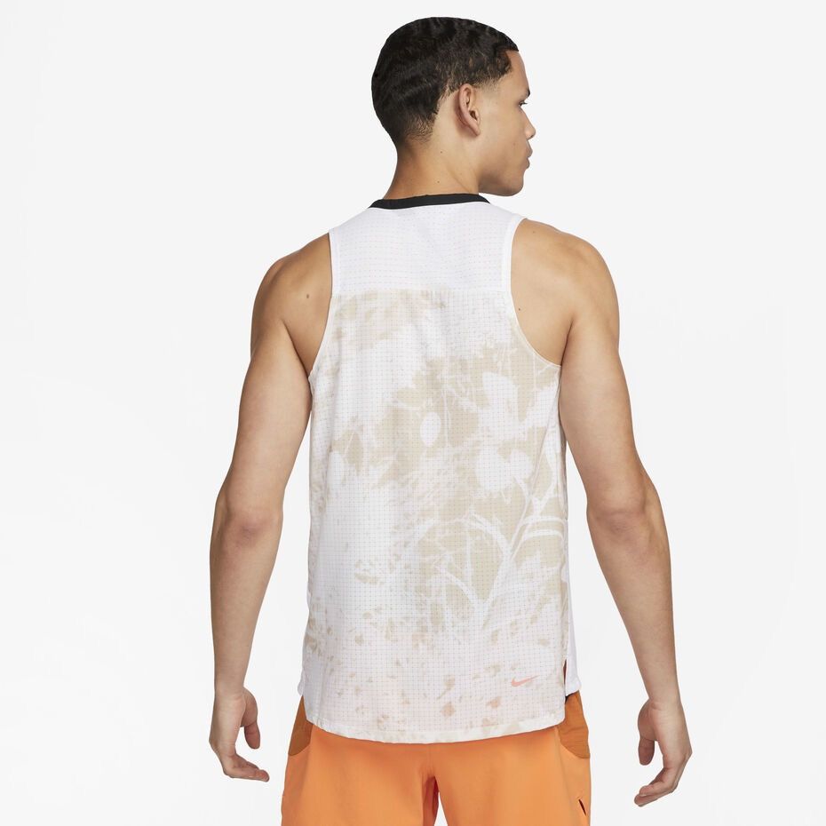 Nike Nike Trail Solar Dri-FIT Reflective Running Tank Top Size US M / EU 48-50 / 2 - 2 Thumbnail